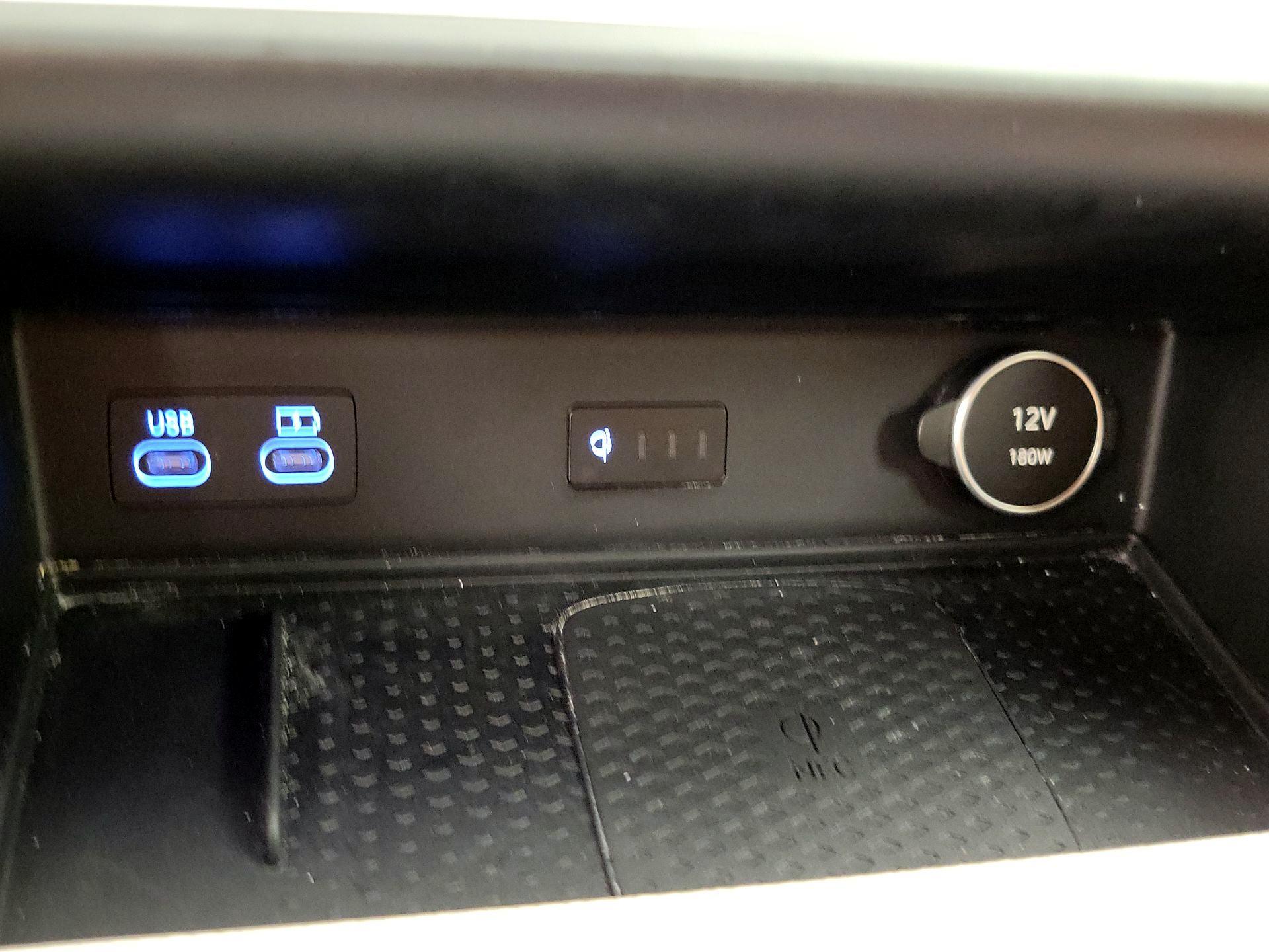 Thumbnail: 2025 Genesis GV80 - 19