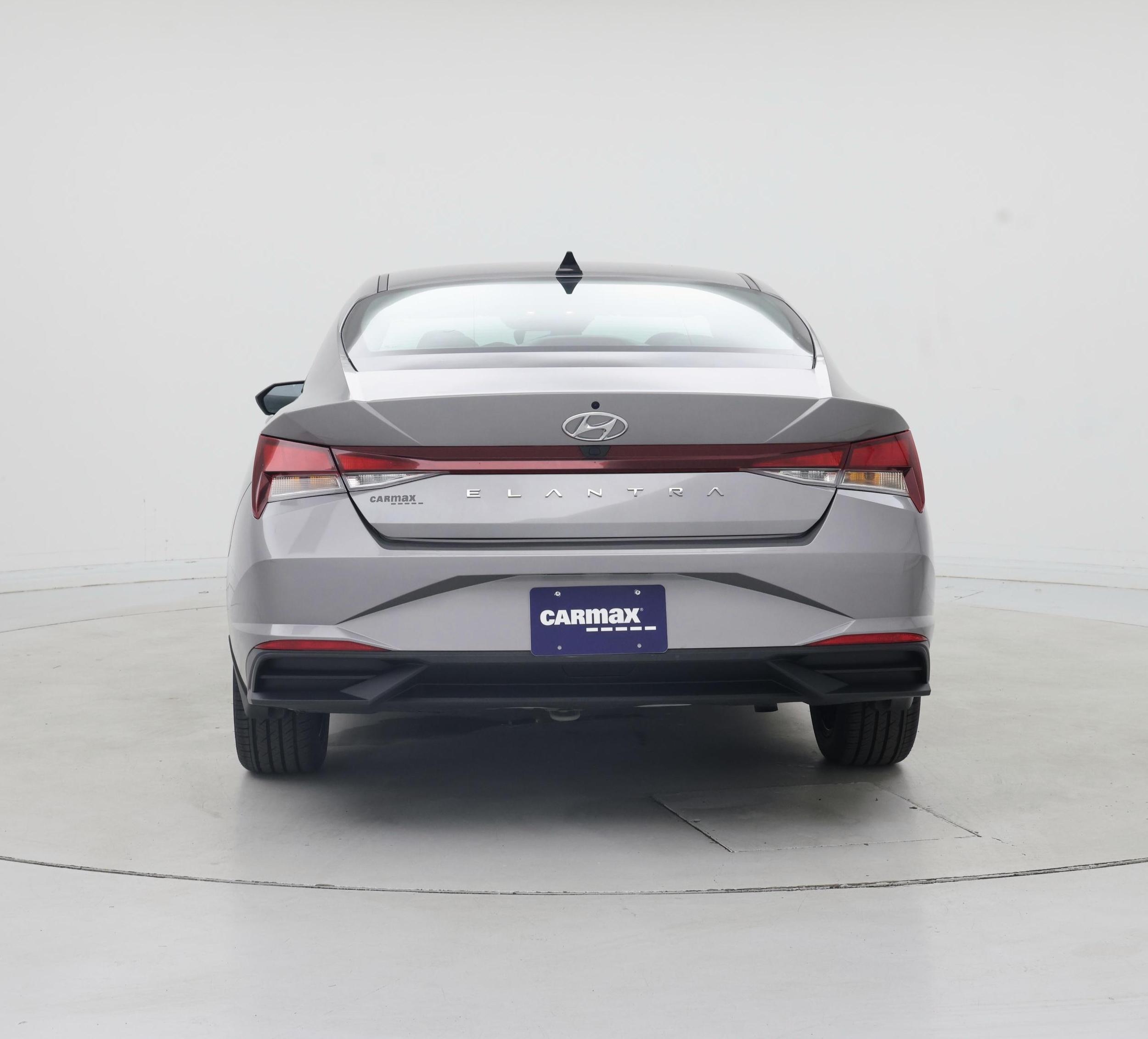 Thumbnail: 2023 Hyundai Elantra - 6