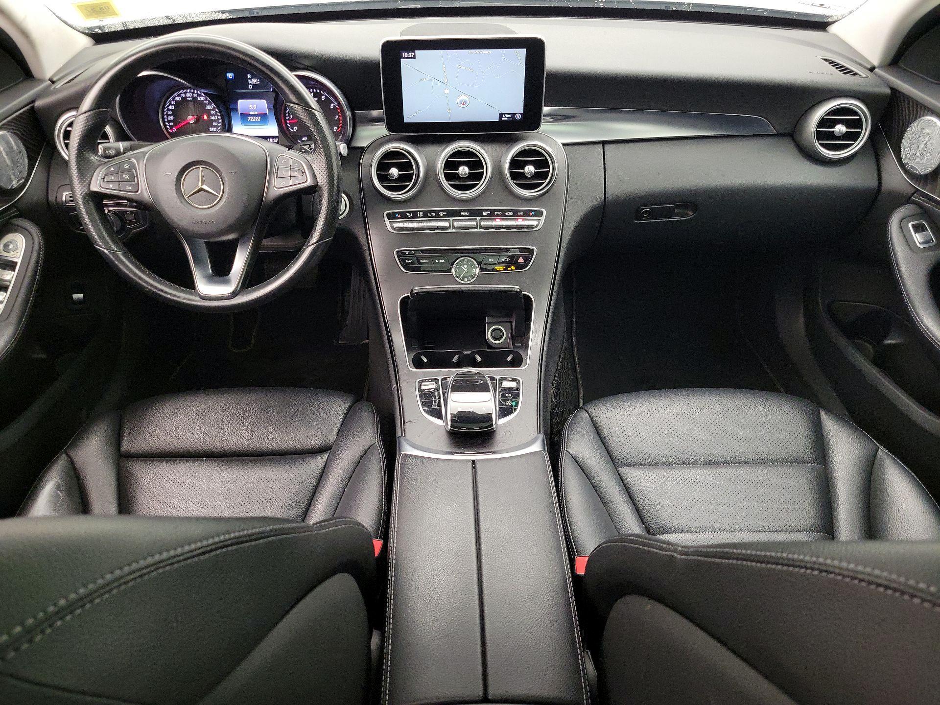 Thumbnail: 2015 Mercedes-Benz C-Class - 9
