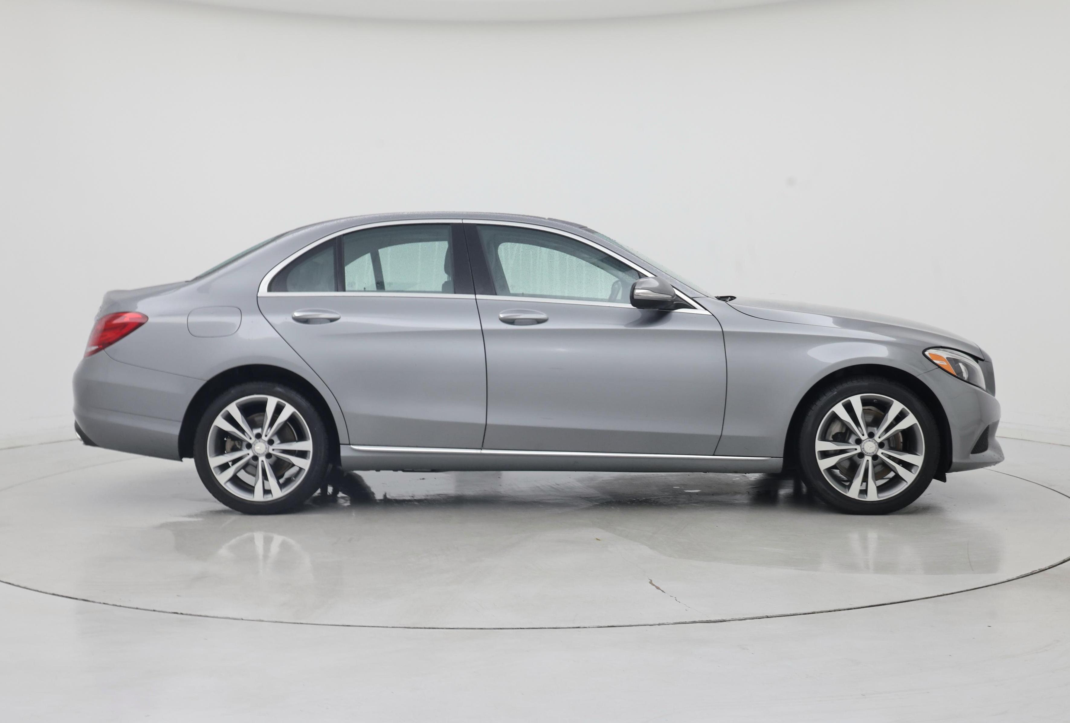 Thumbnail: 2015 Mercedes-Benz C-Class - 7