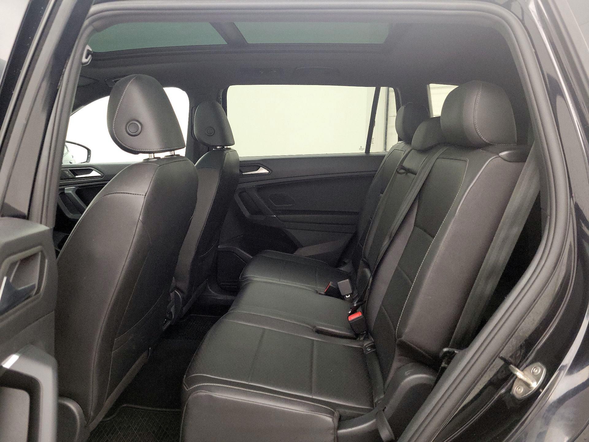 Thumbnail: 2020 Volkswagen Tiguan - 20