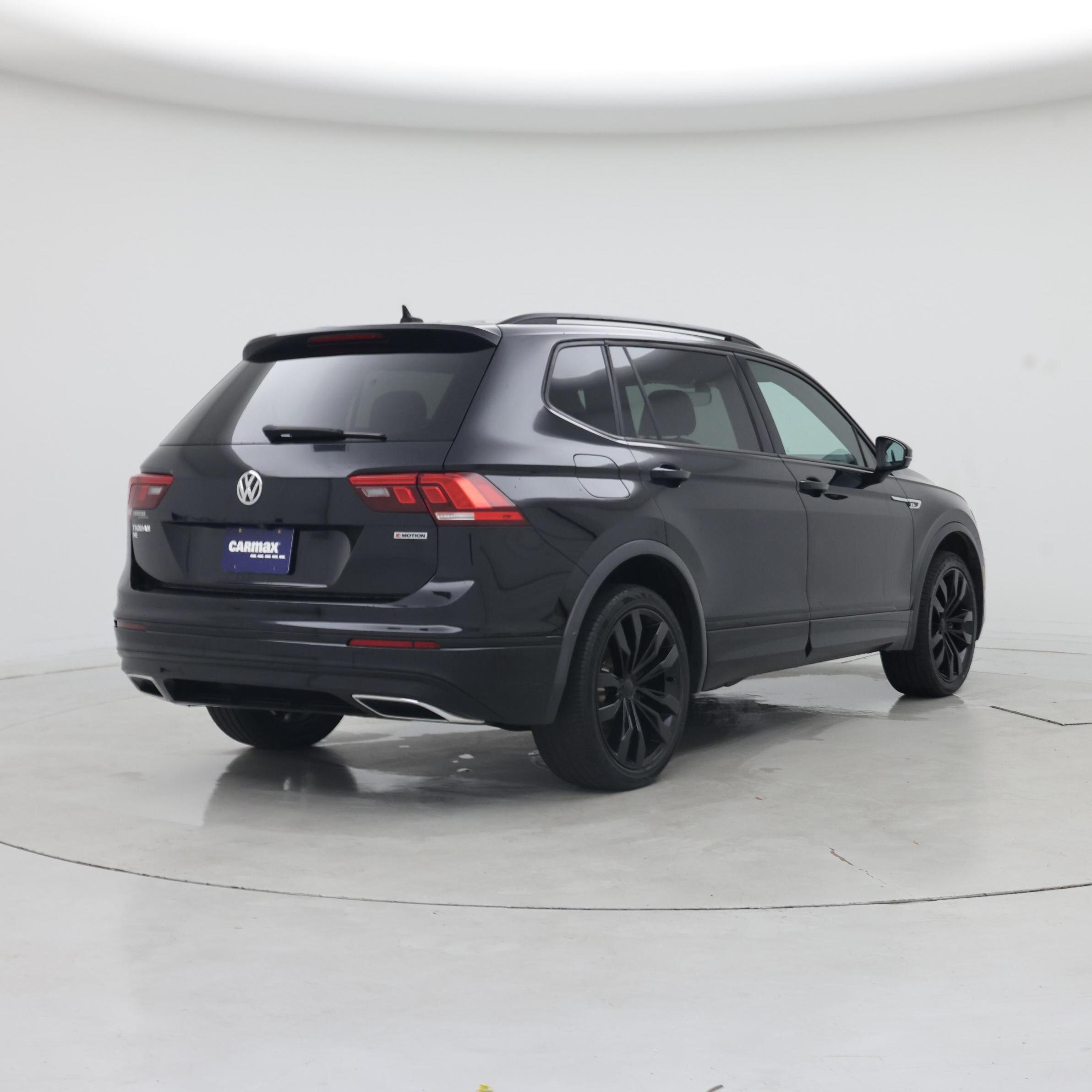 Thumbnail: 2020 Volkswagen Tiguan - 8