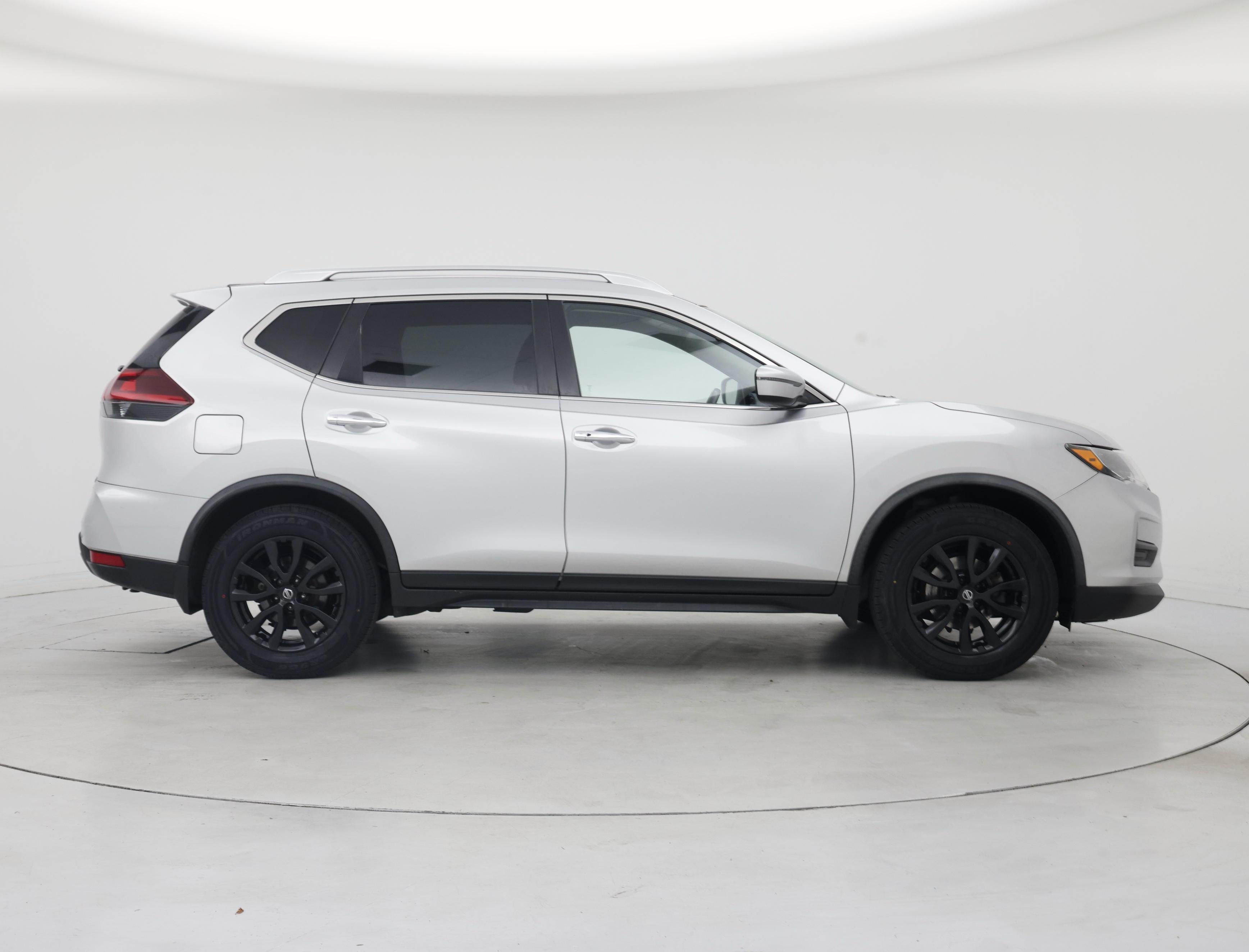 Thumbnail: 2019 Nissan Rogue - 7