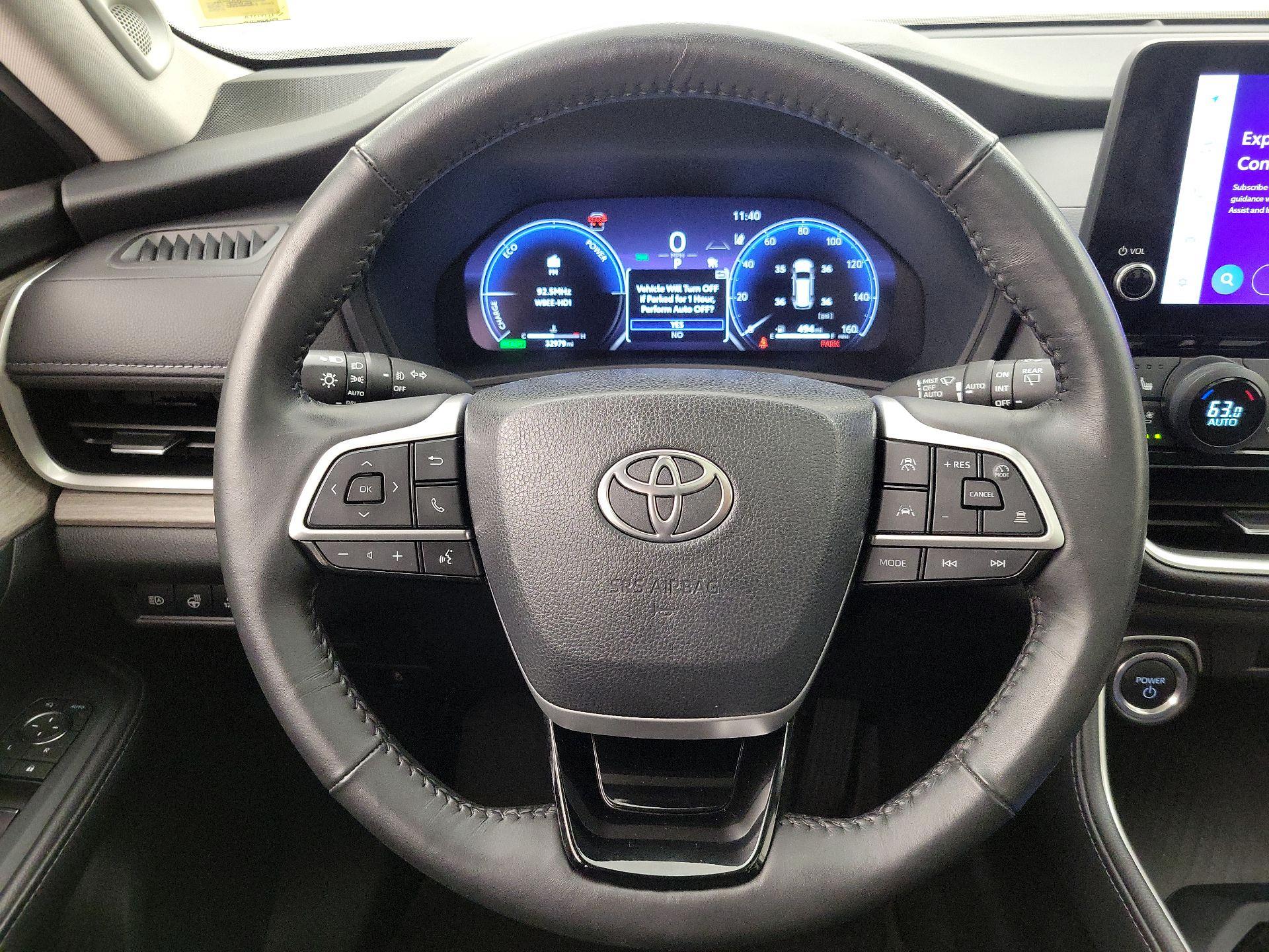 Thumbnail: 2024 Toyota Highlander - 10