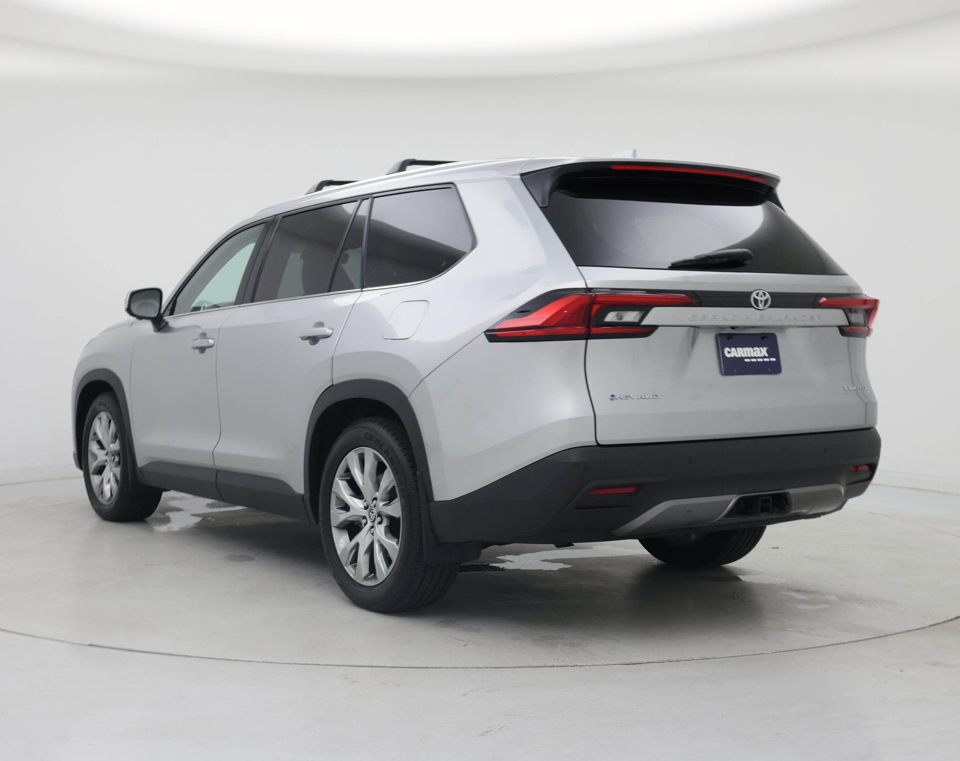 Thumbnail: 2024 Toyota Highlander - 2