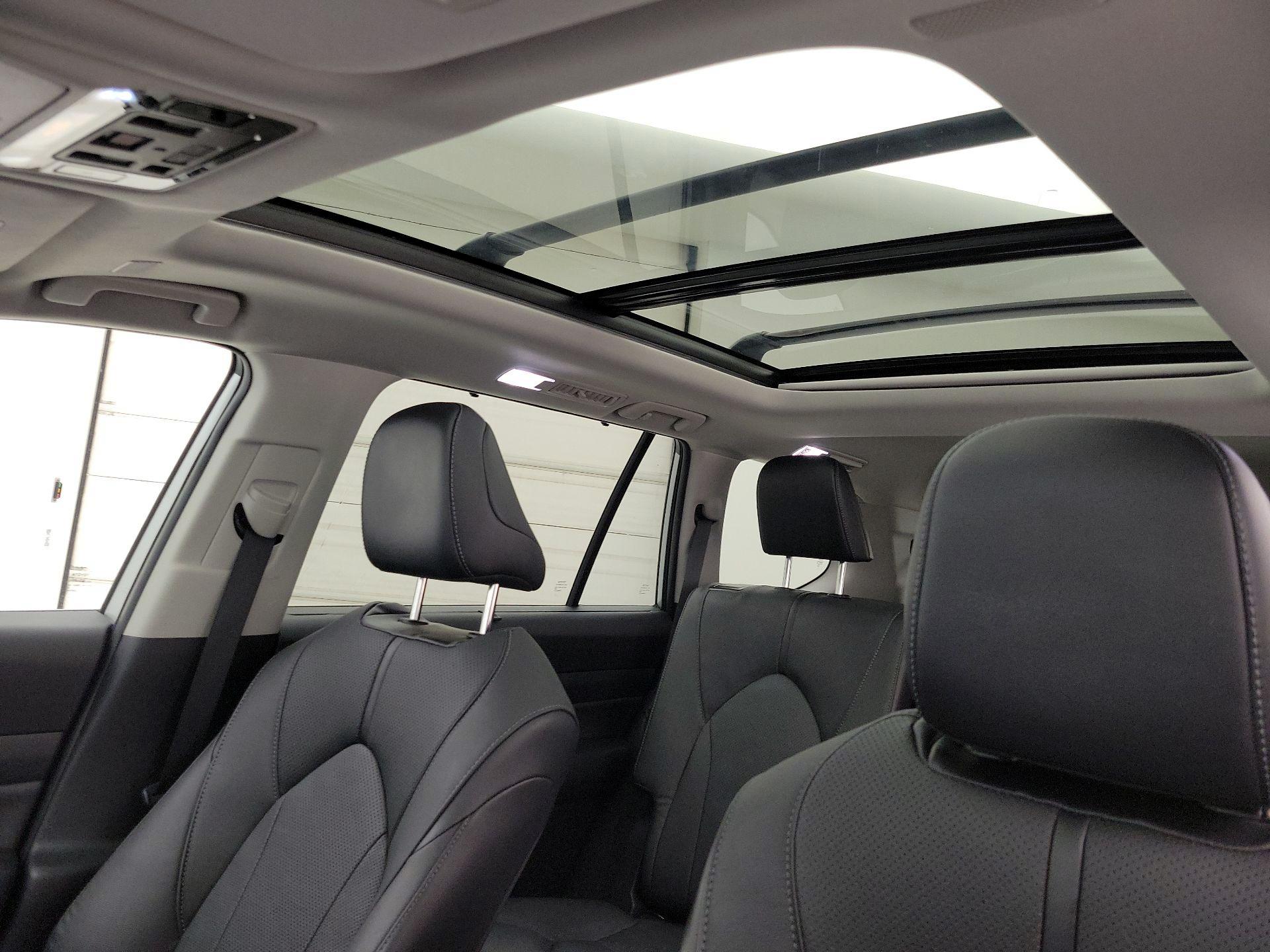 Thumbnail: 2024 Toyota Highlander - 19