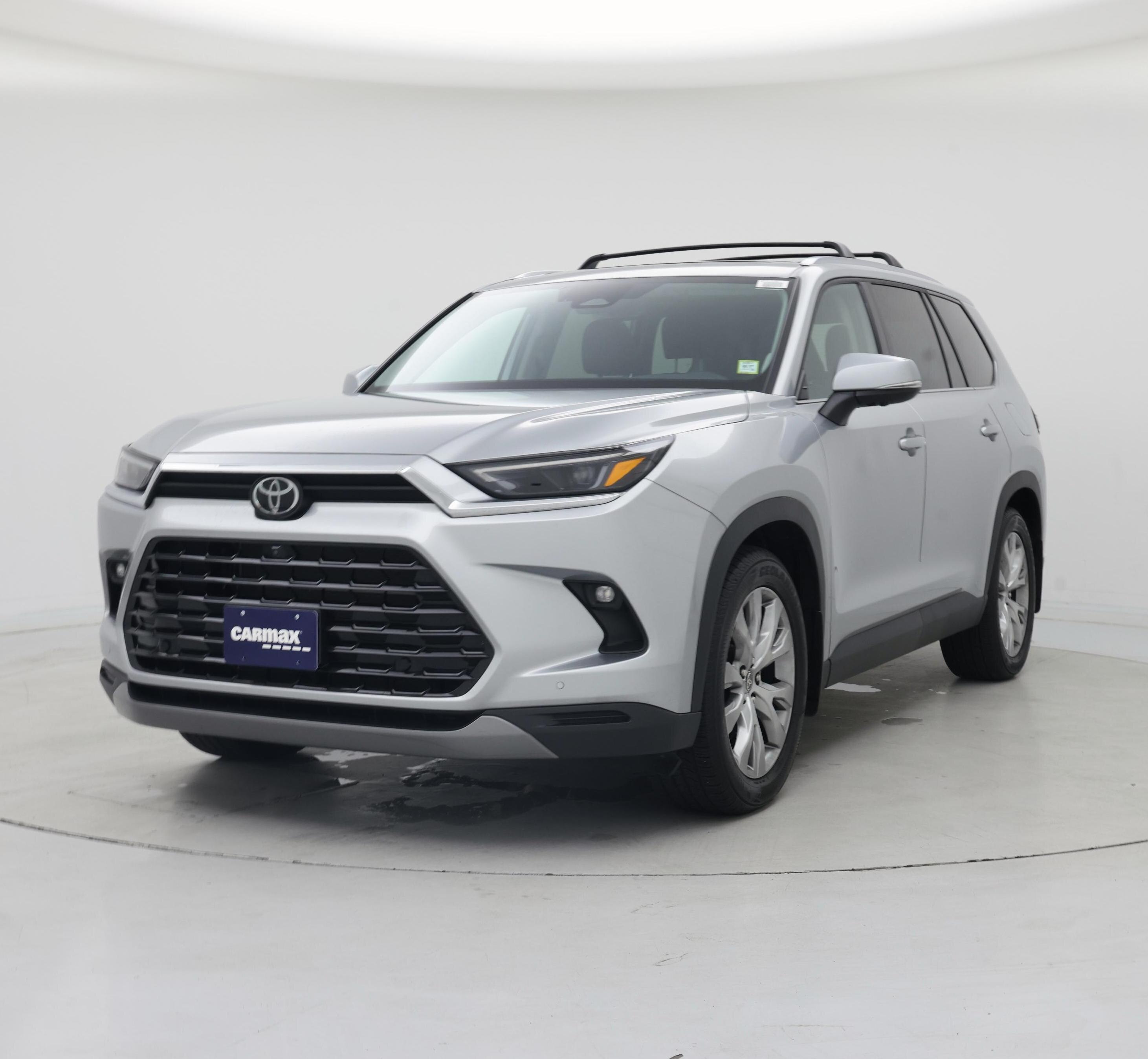 Thumbnail: 2024 Toyota Highlander - 4