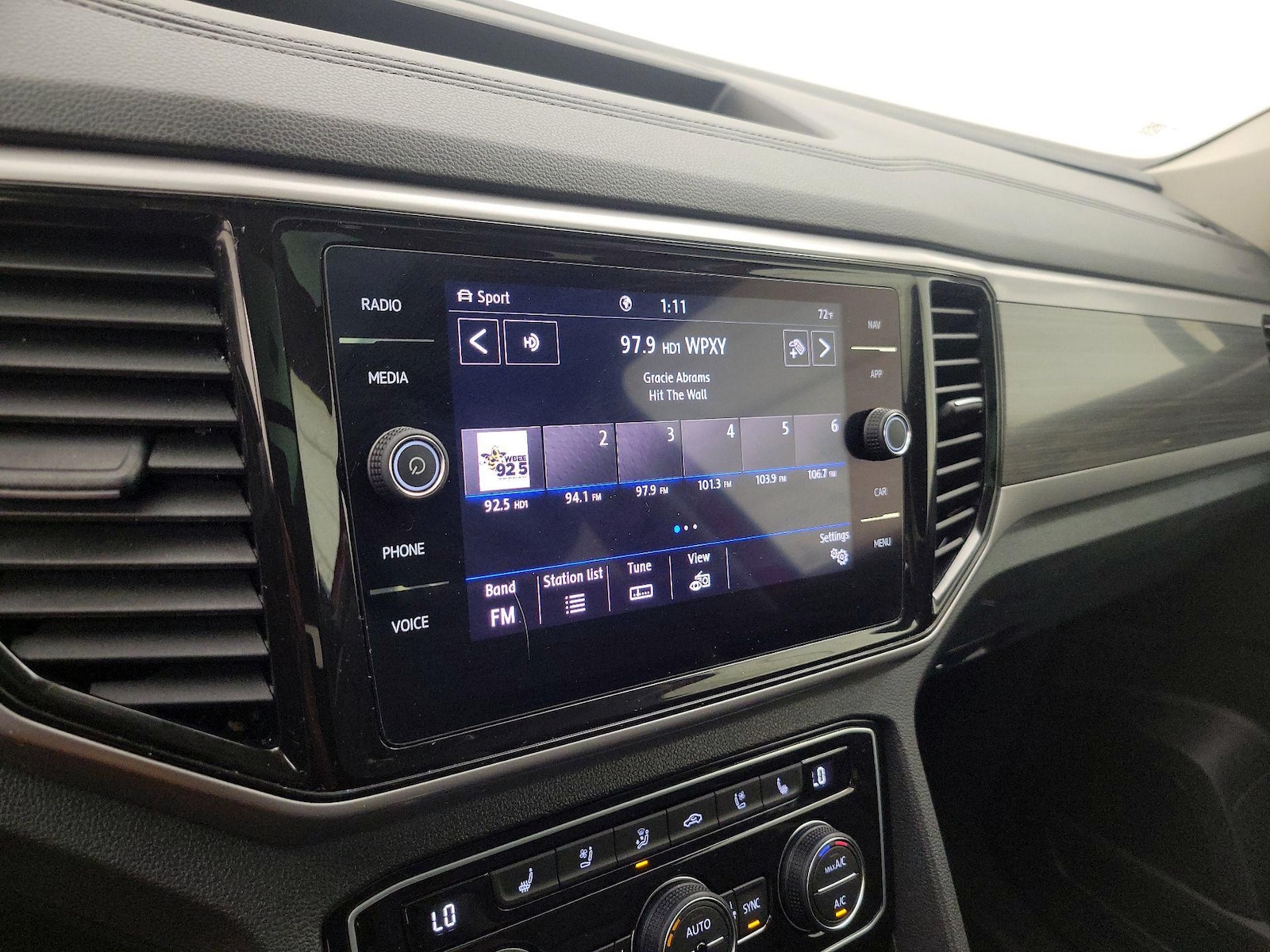 2021 Volkswagen Atlas SEL Premium - Photo 17