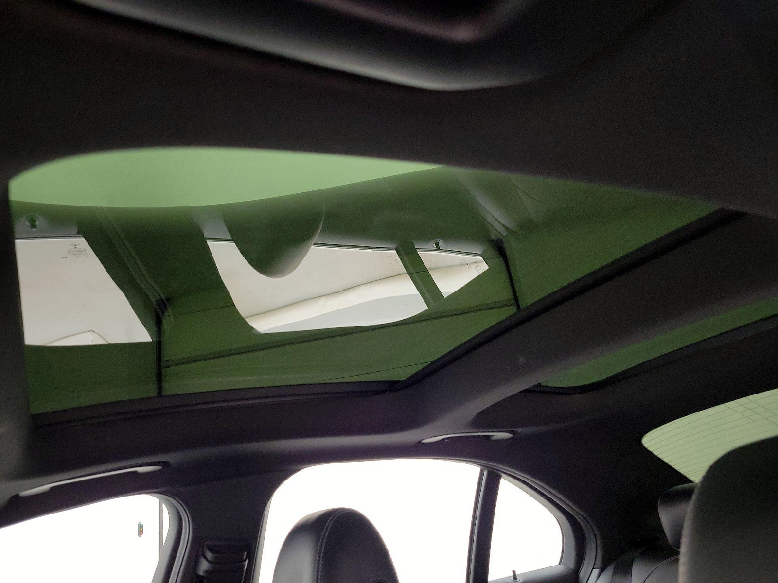Panoramic Sunroof