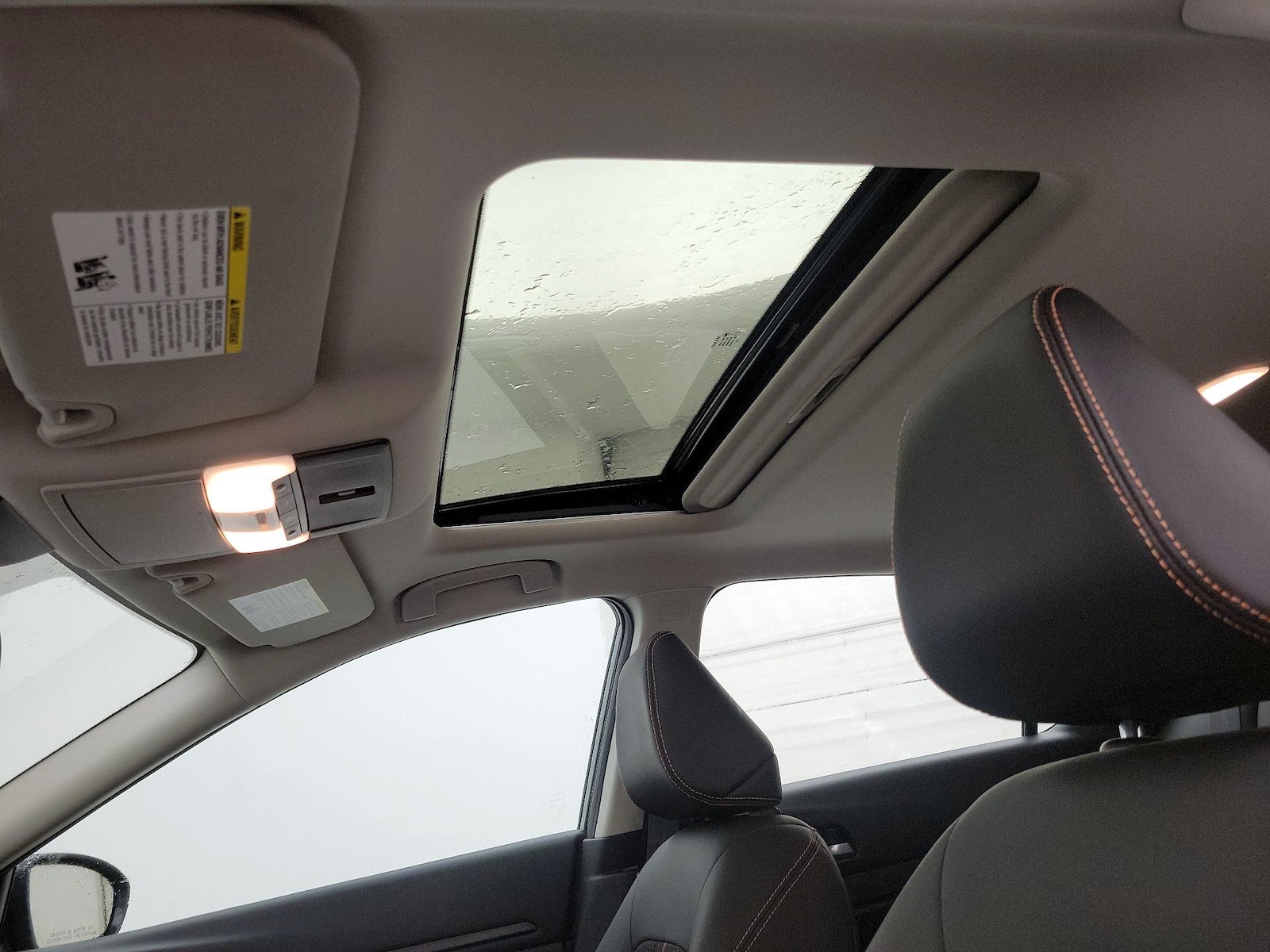 Sunroof(s) & Overhead Airbags