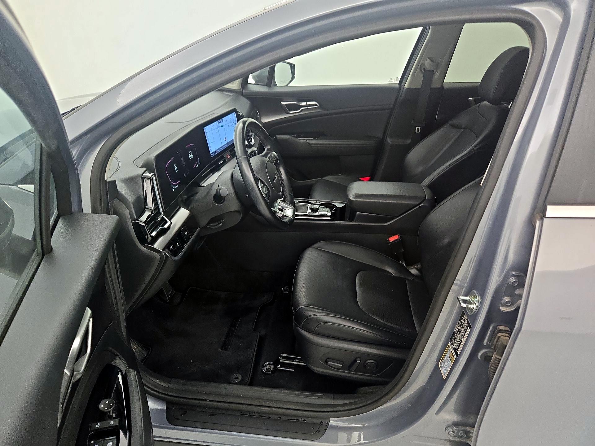 Thumbnail: 2023 Kia Sportage - 11