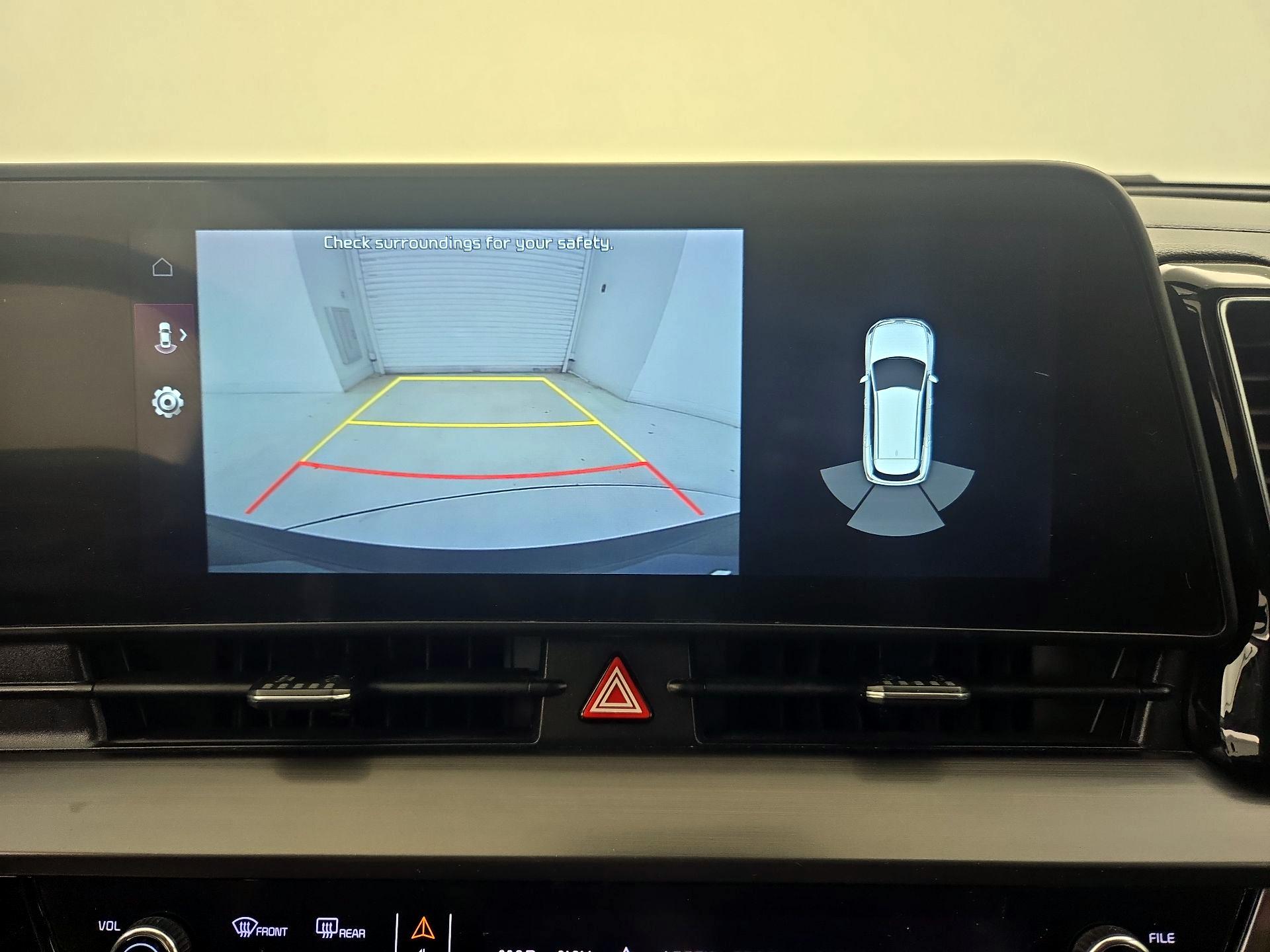 Thumbnail: 2023 Kia Sportage - 15