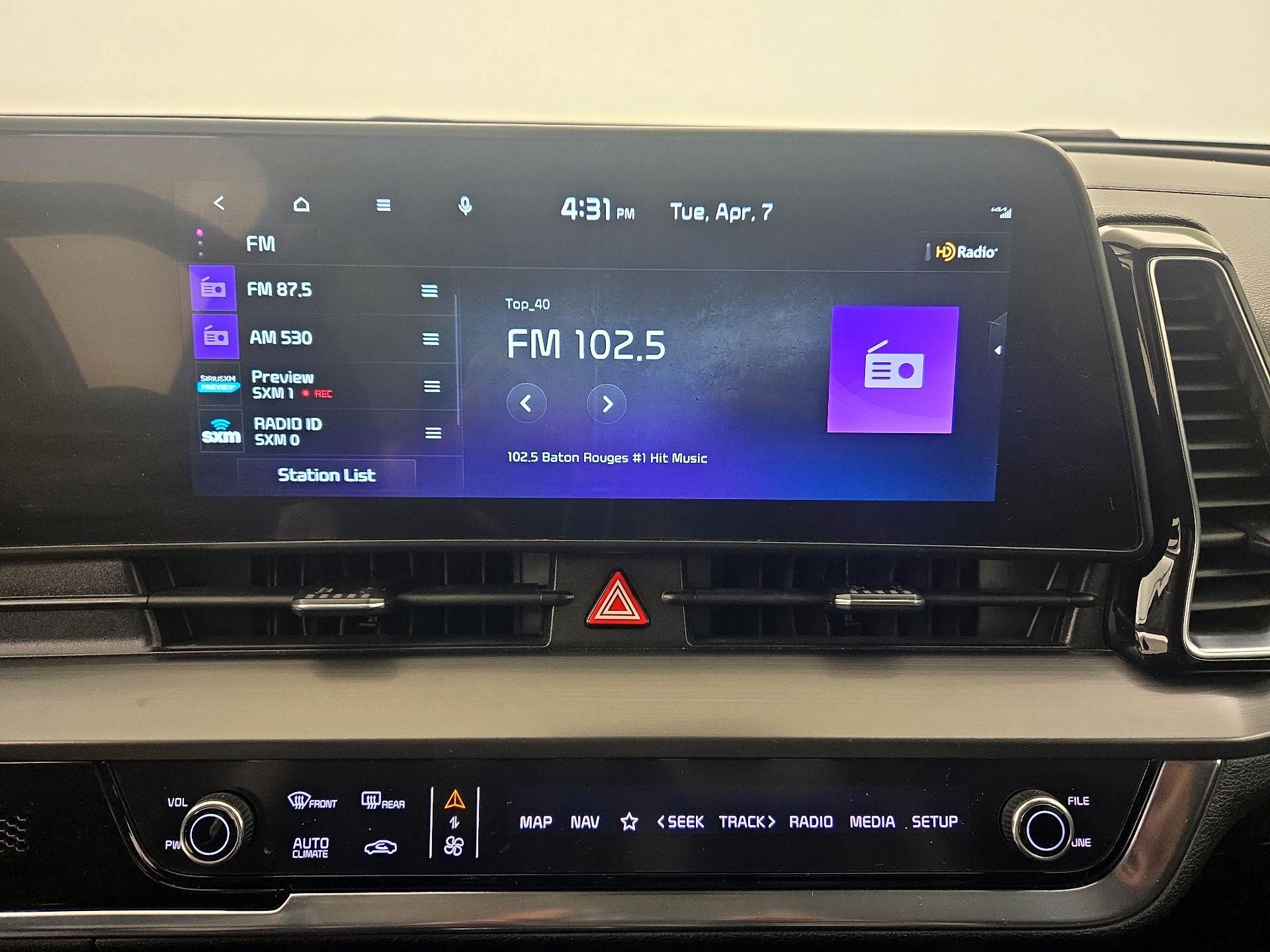 Thumbnail: 2023 Kia Sportage - 16