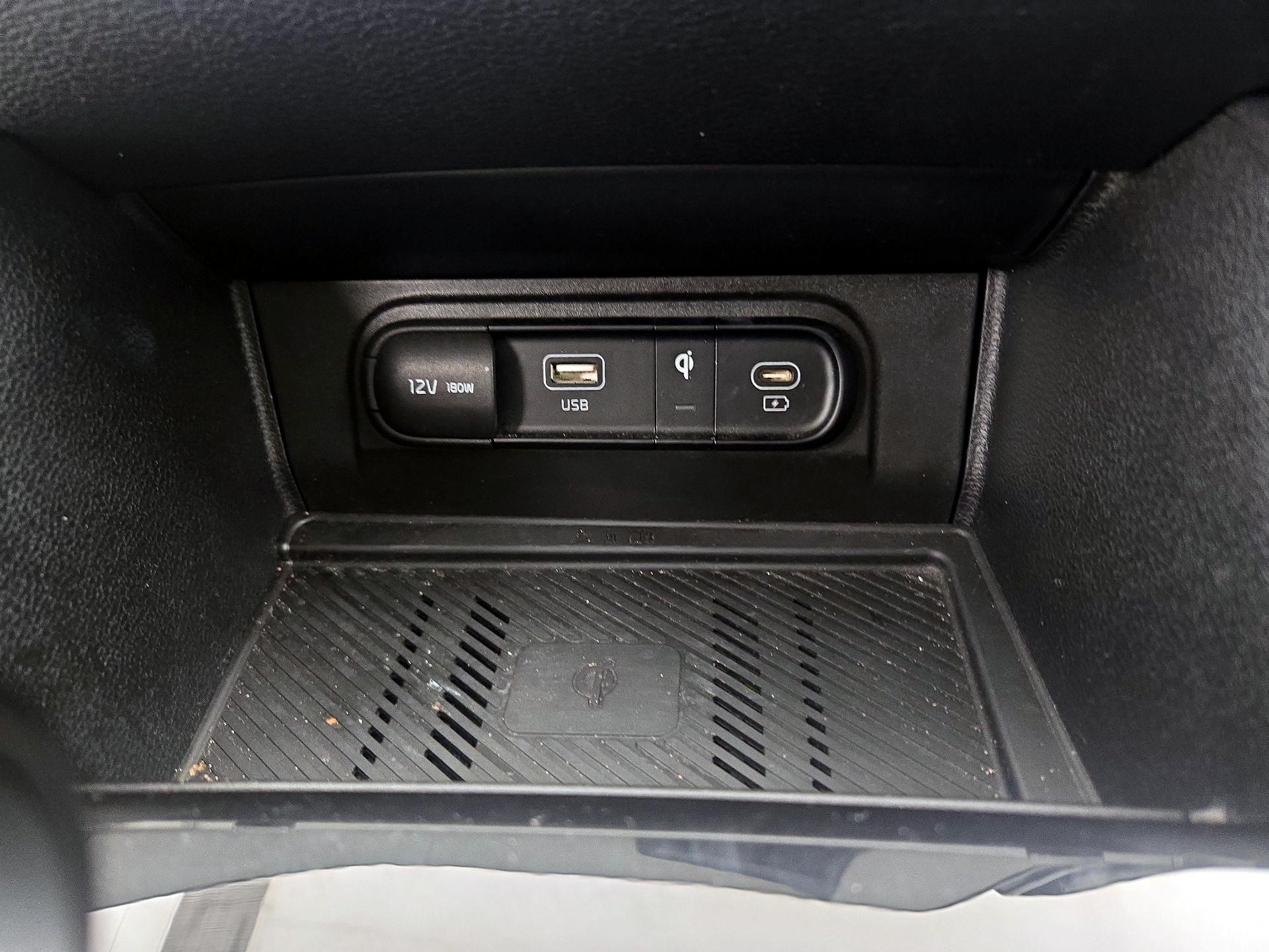 Thumbnail: 2023 Kia Sportage - 19