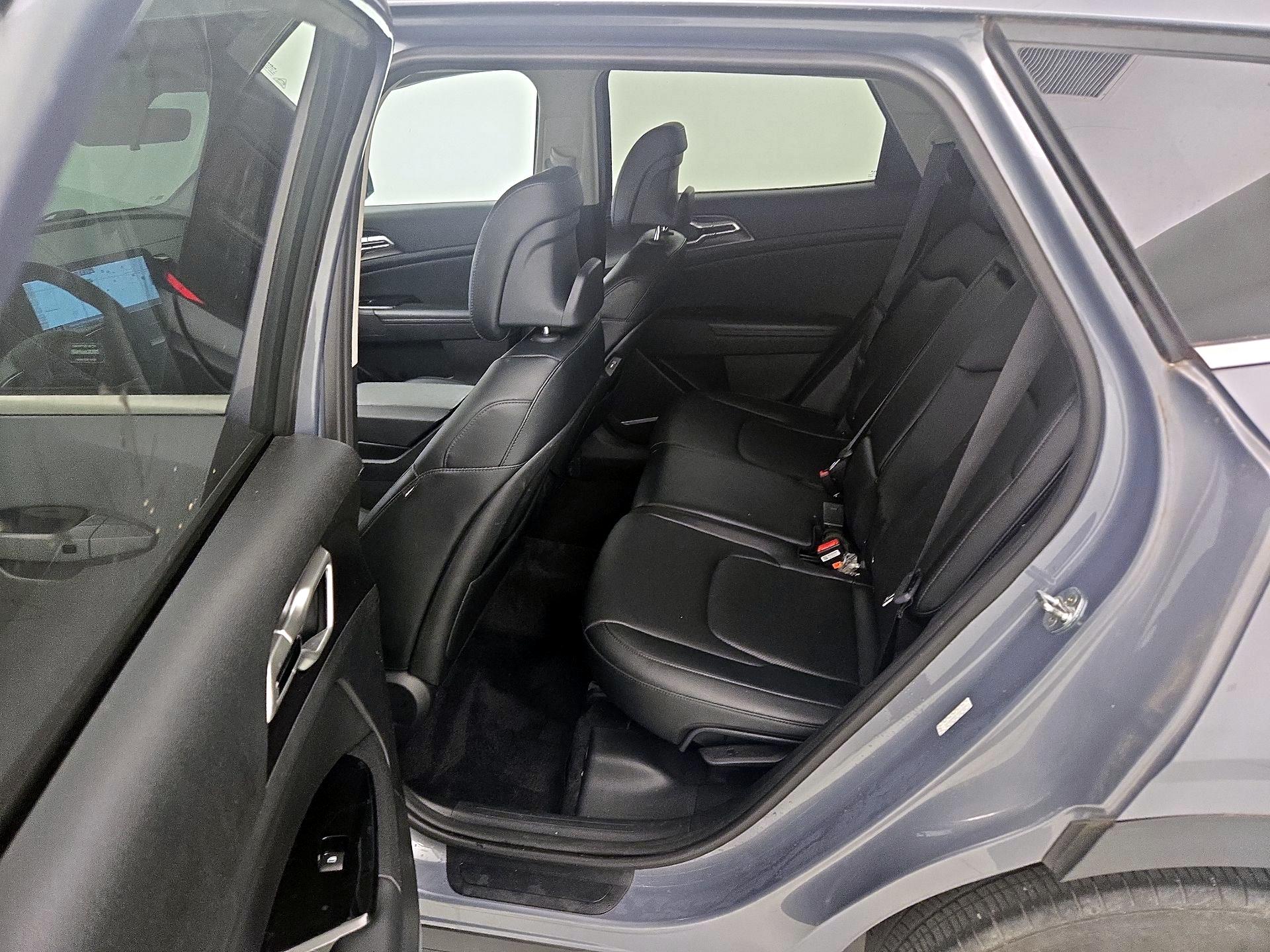 Thumbnail: 2023 Kia Sportage - 20