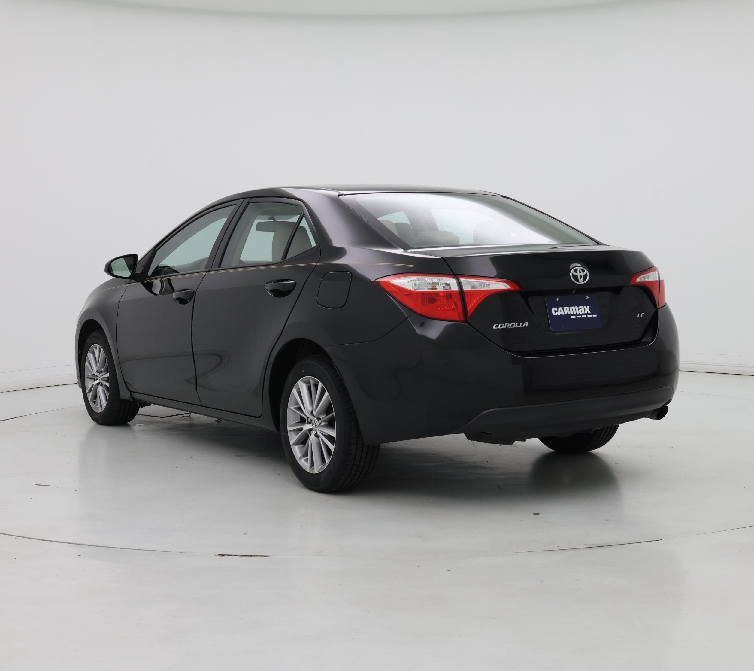 Thumbnail: 2015 Toyota Corolla - 2
