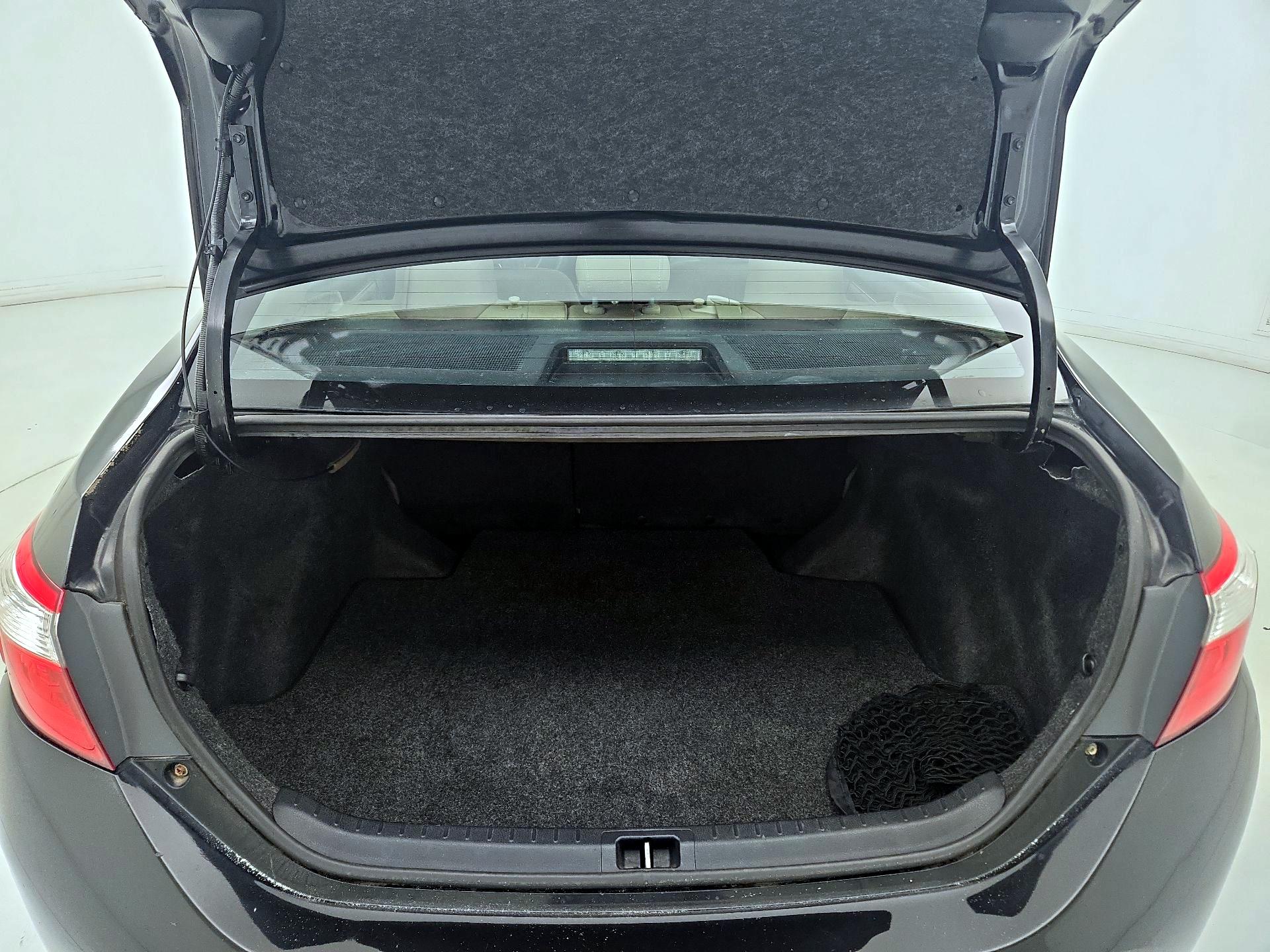 Thumbnail: 2015 Toyota Corolla - 20