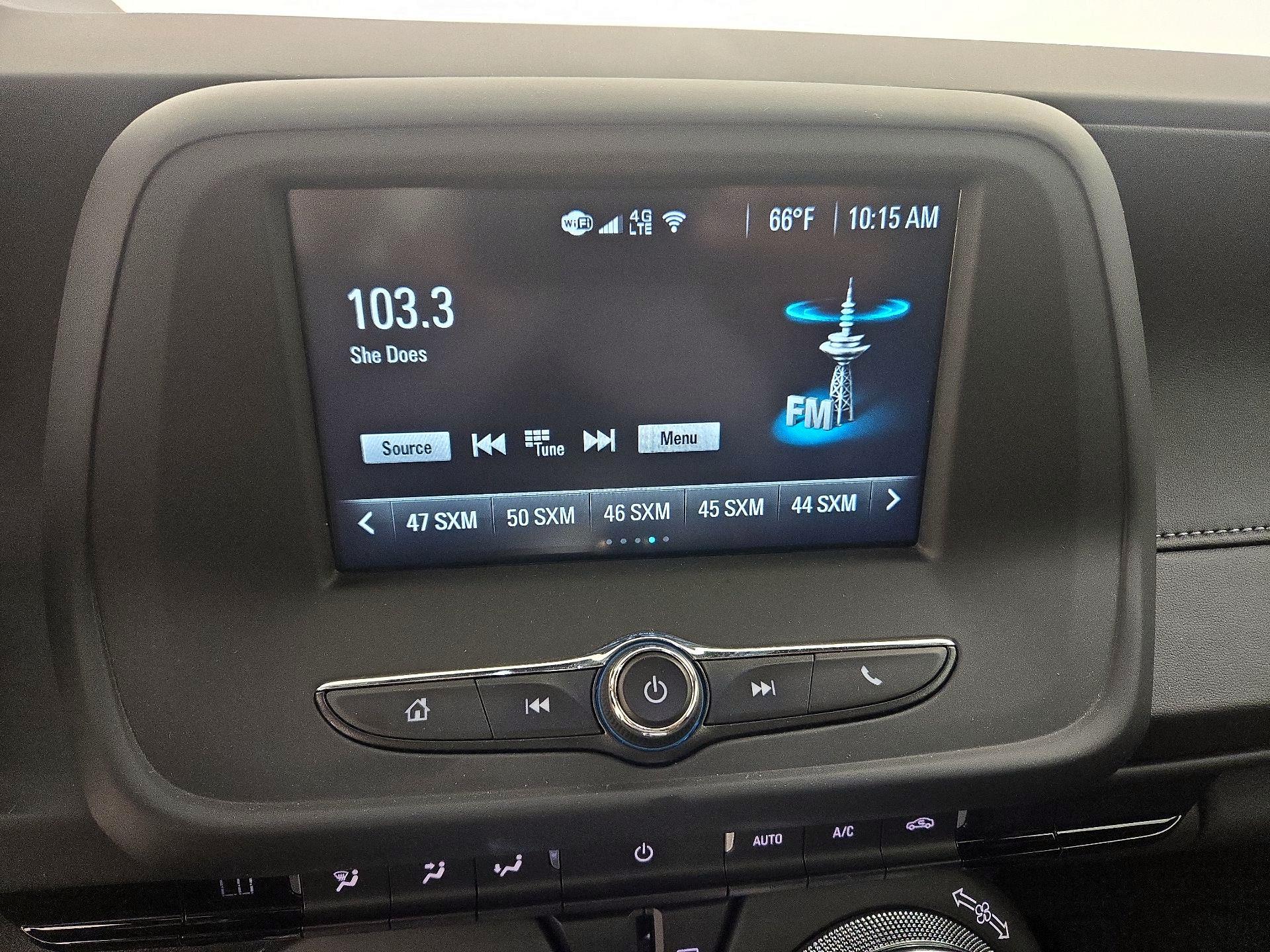 Thumbnail: 2018 Chevrolet Camaro - 14