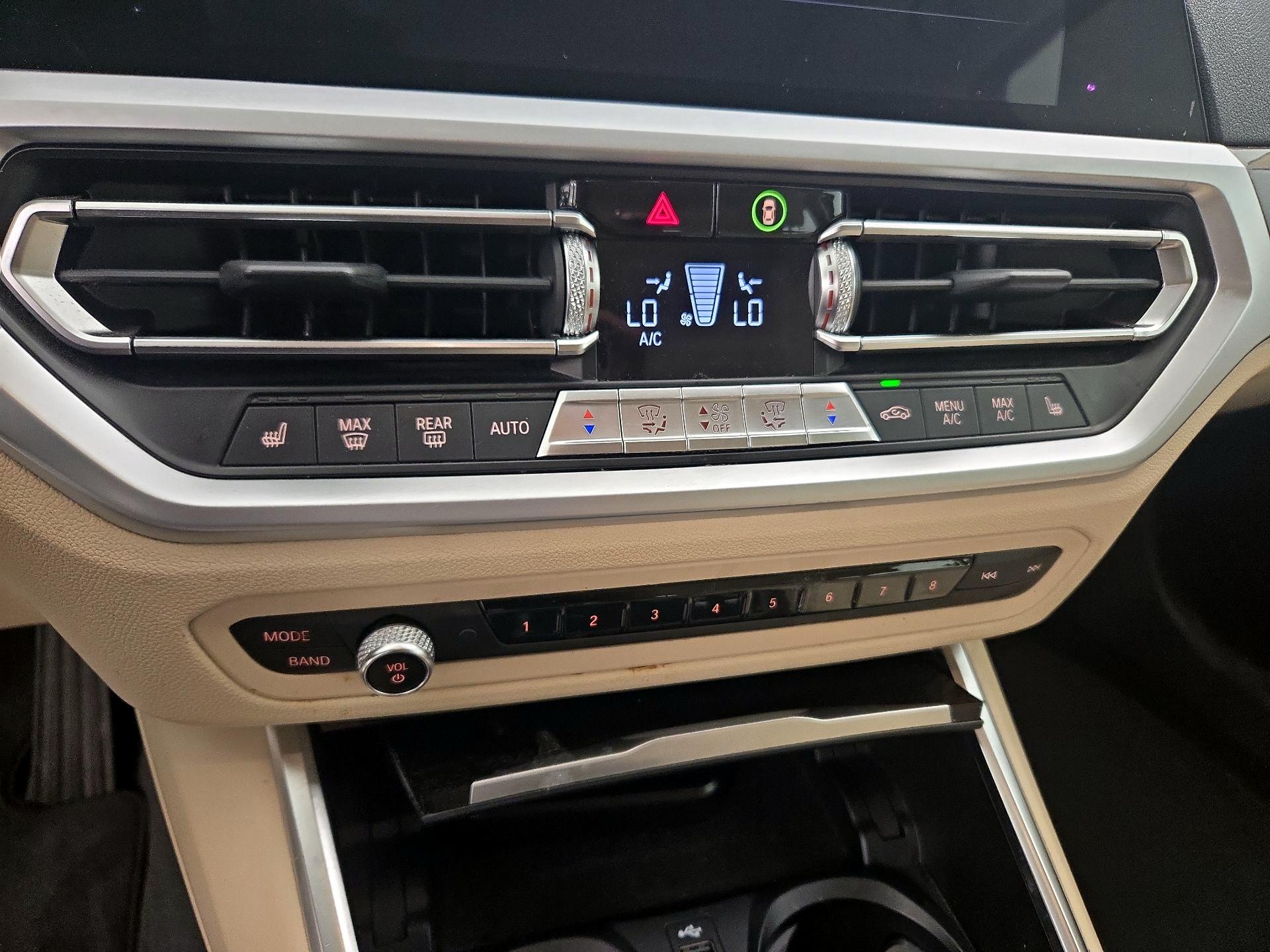 Thumbnail: 2019 BMW 3 Series - 17