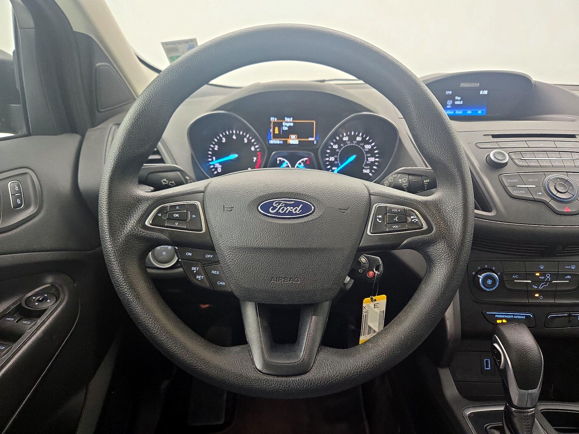 Thumbnail: 2017 Ford Escape - 10