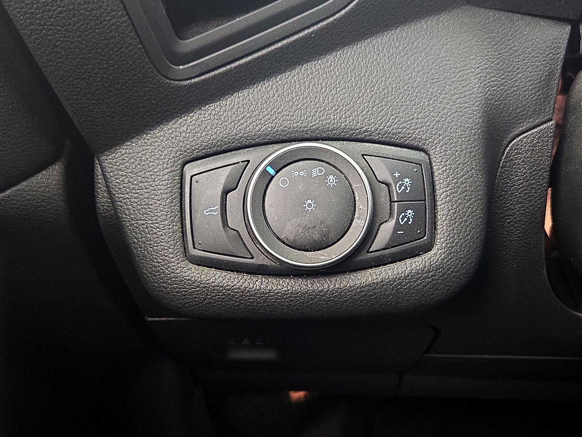 Thumbnail: 2017 Ford Escape - 13