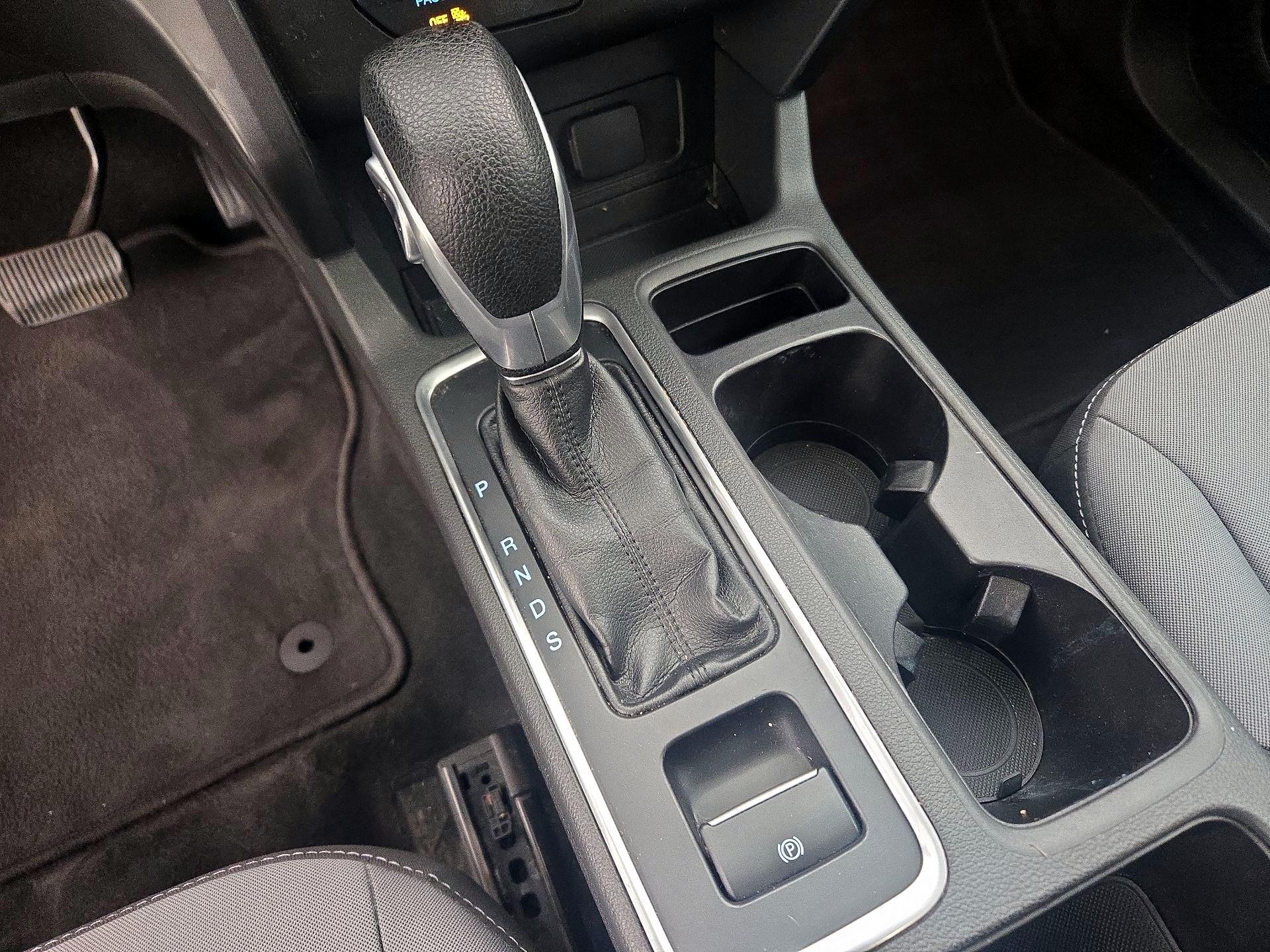 Thumbnail: 2017 Ford Escape - 17