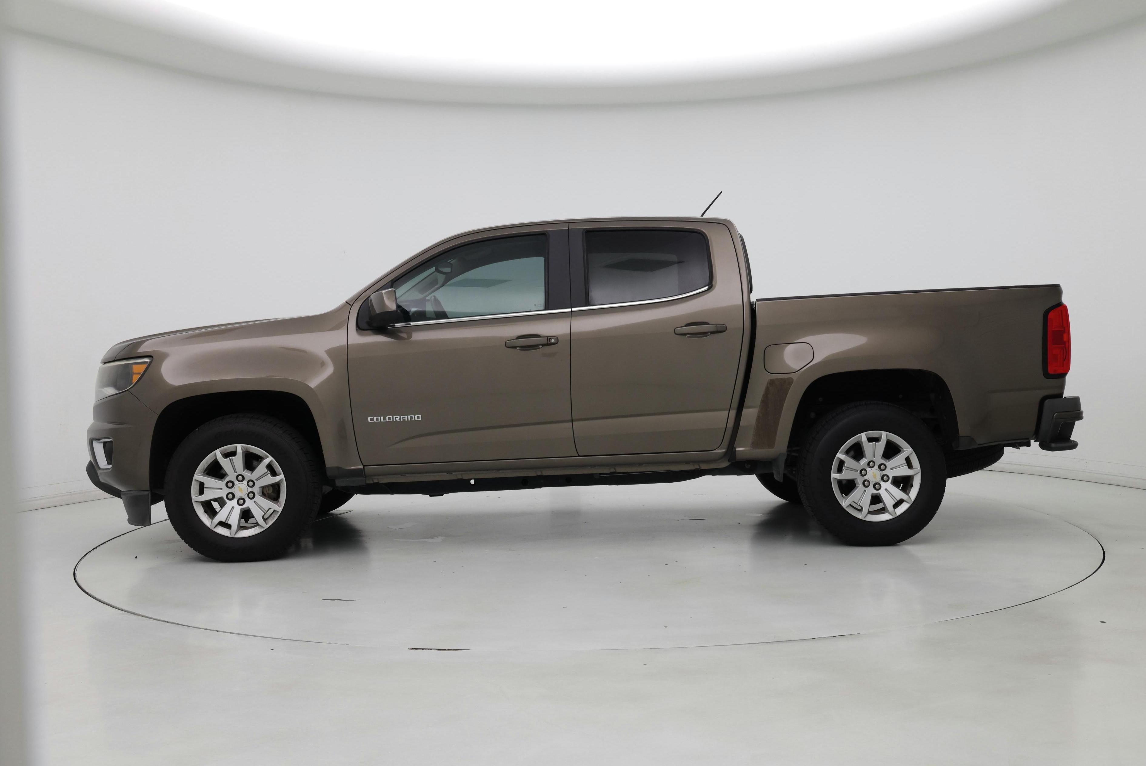 Thumbnail: 2016 Chevrolet Colorado - 3