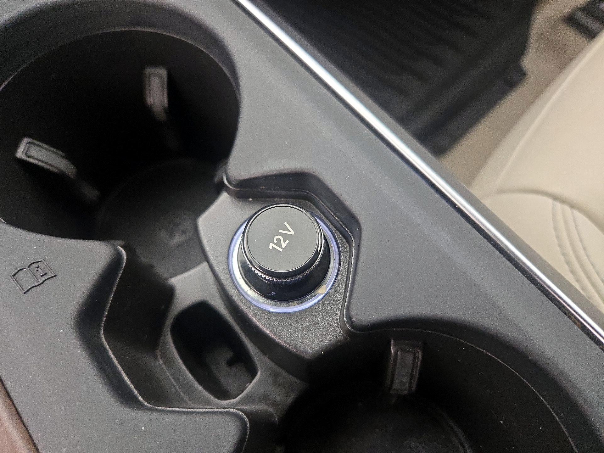 Thumbnail: 2019 Audi A6 - 19