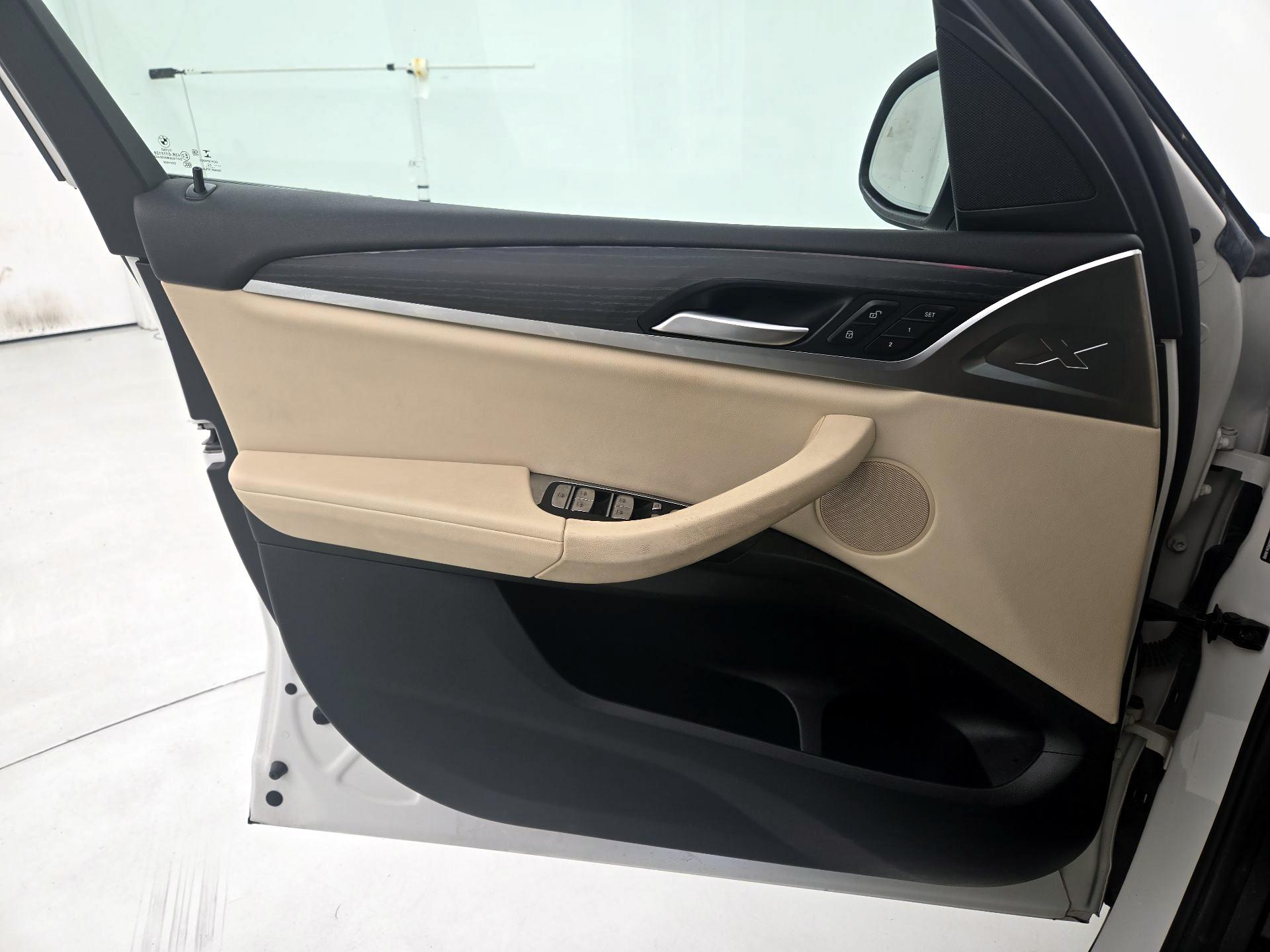 Thumbnail: 2022 BMW X3 - 12