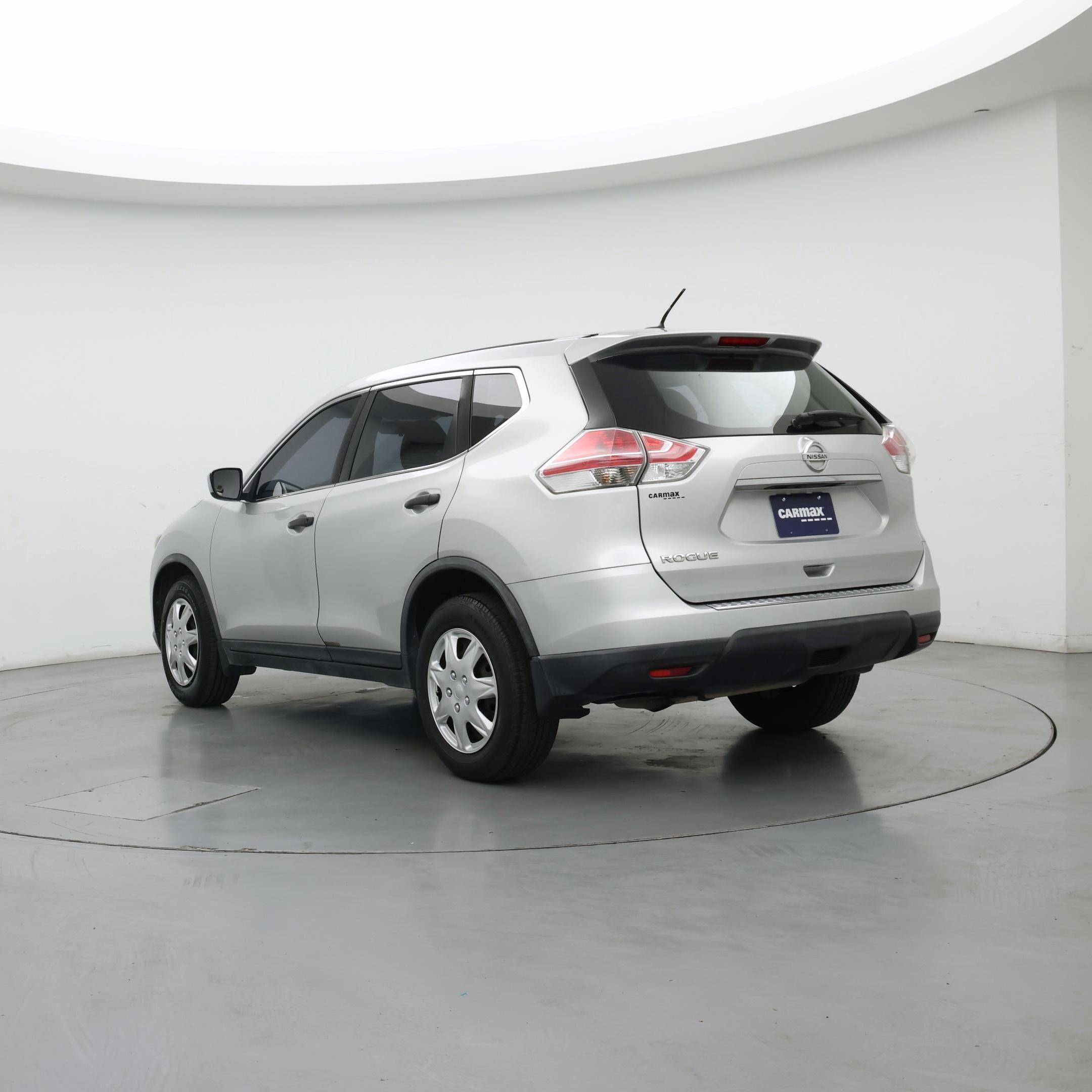 Thumbnail: 2016 Nissan Rogue - 2