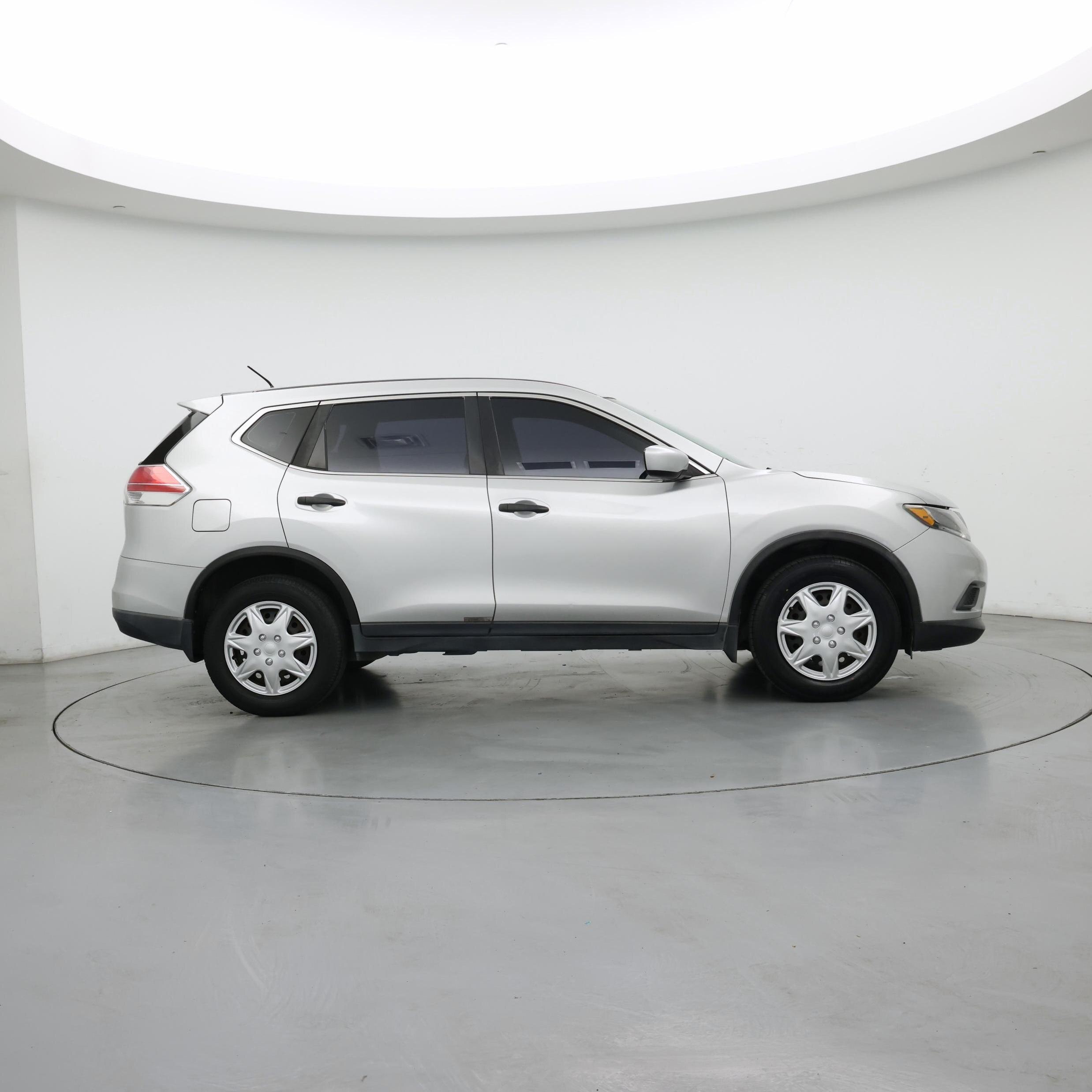 Thumbnail: 2016 Nissan Rogue - 7