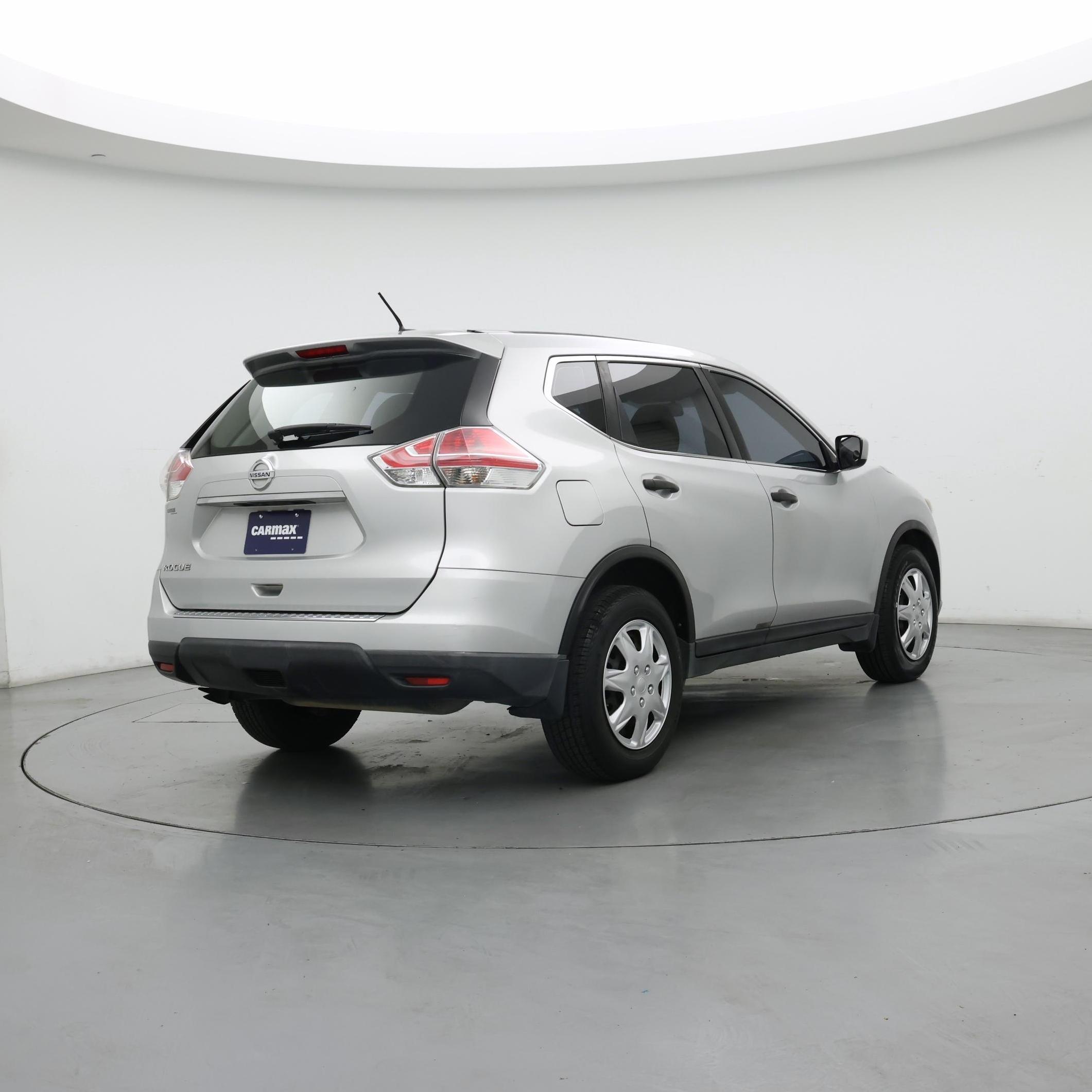 Thumbnail: 2016 Nissan Rogue - 8