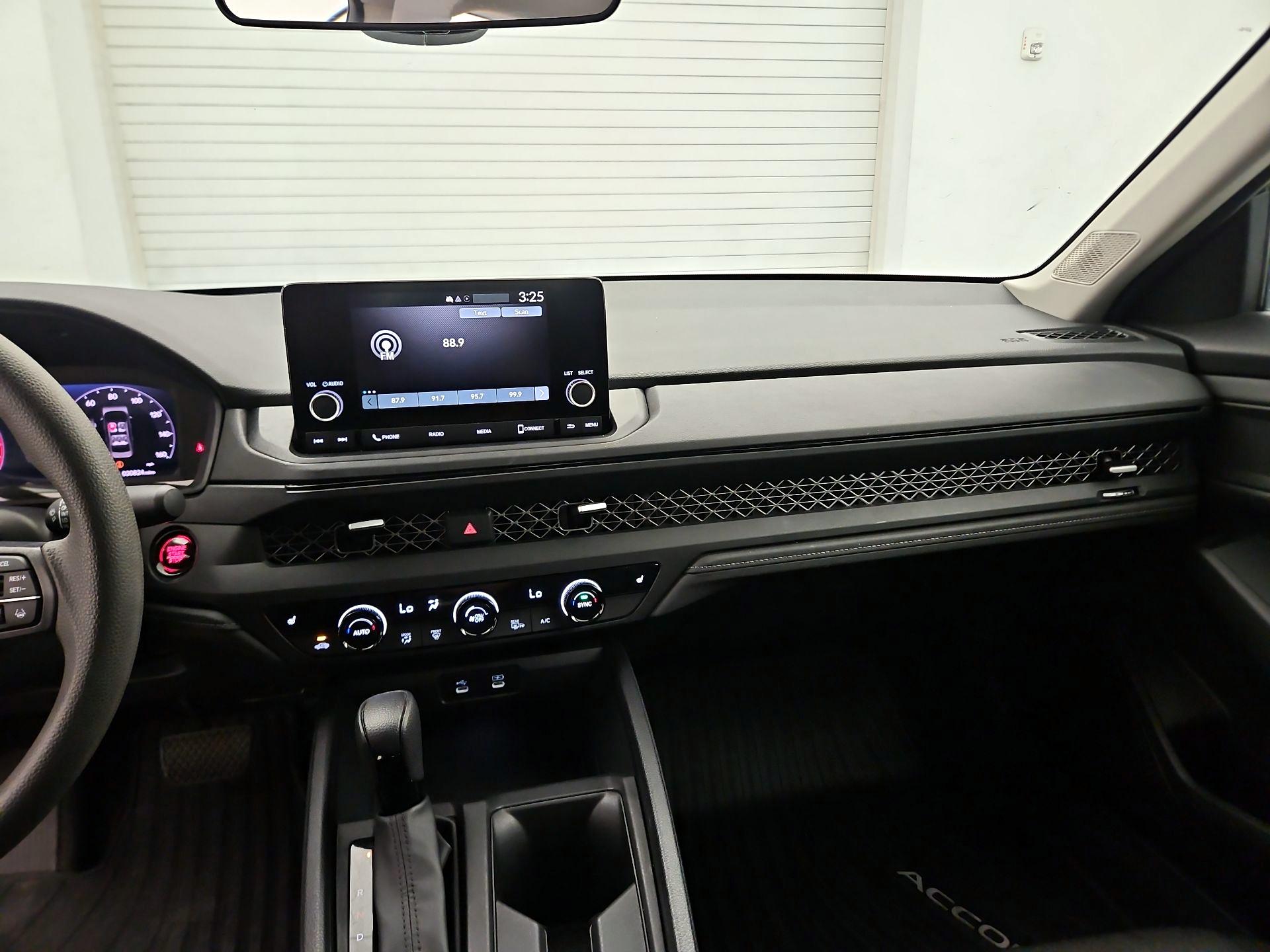 Thumbnail: 2023 Honda Accord - 9