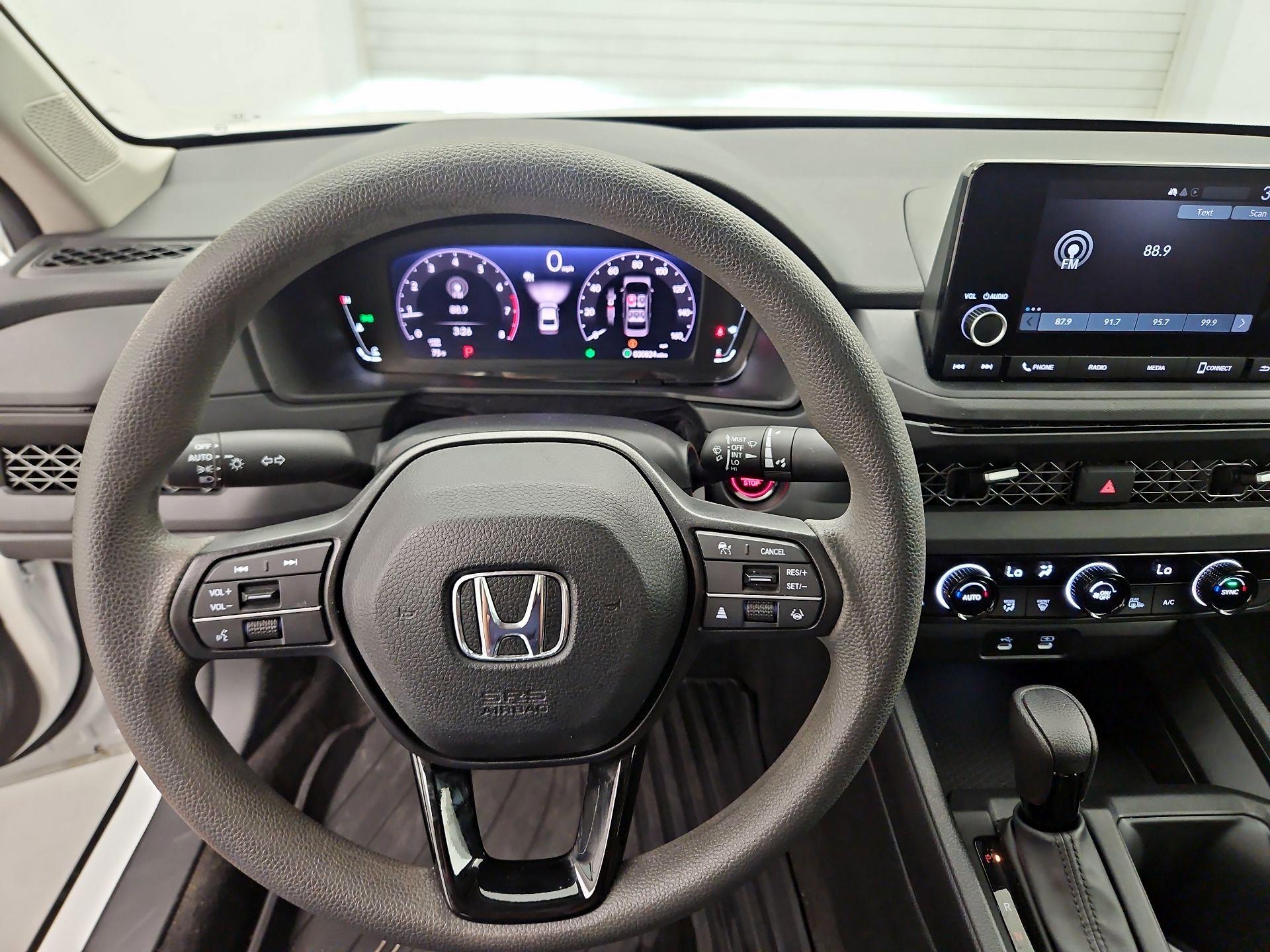 Thumbnail: 2023 Honda Accord - 10