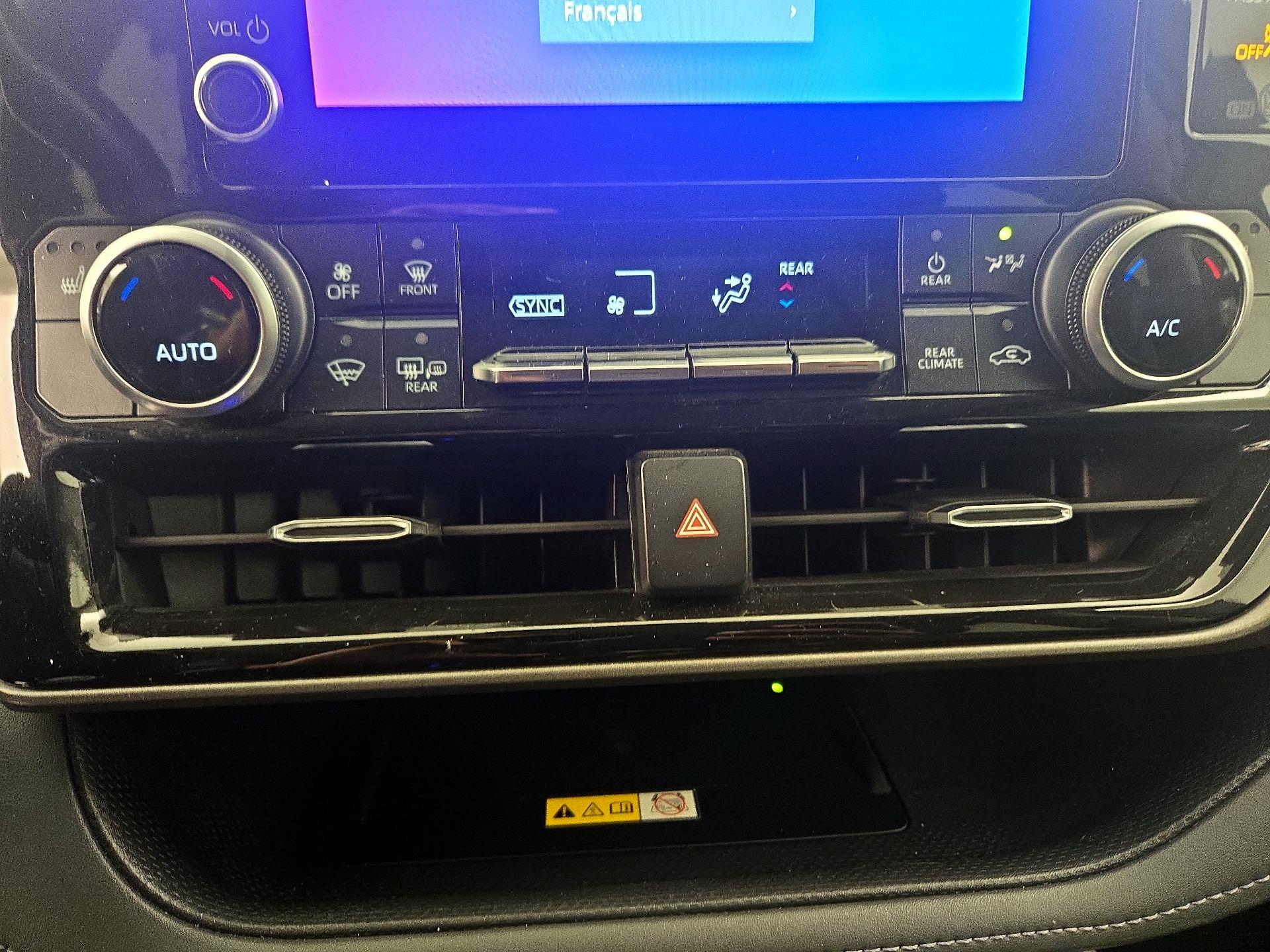 Thumbnail: 2023 Toyota Highlander - 17