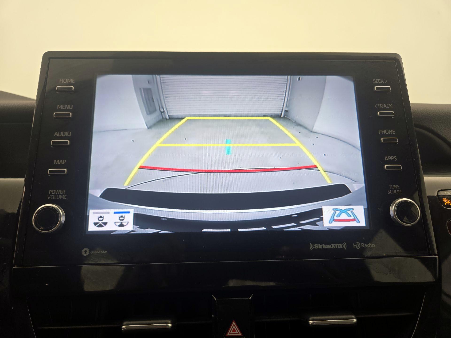 Thumbnail: 2021 Toyota Camry - 15