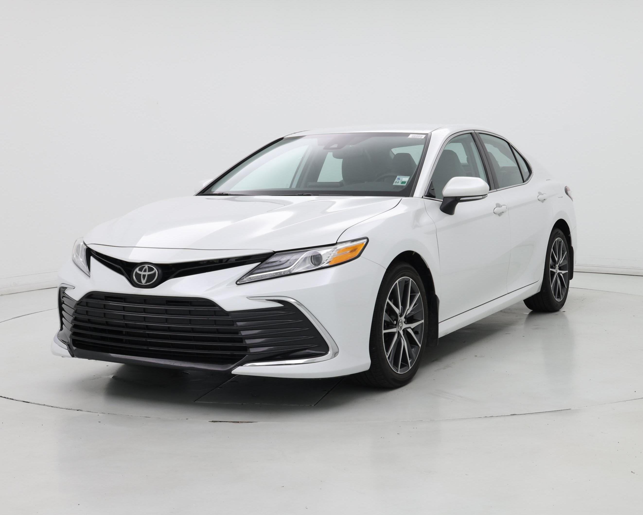 Thumbnail: 2021 Toyota Camry - 4