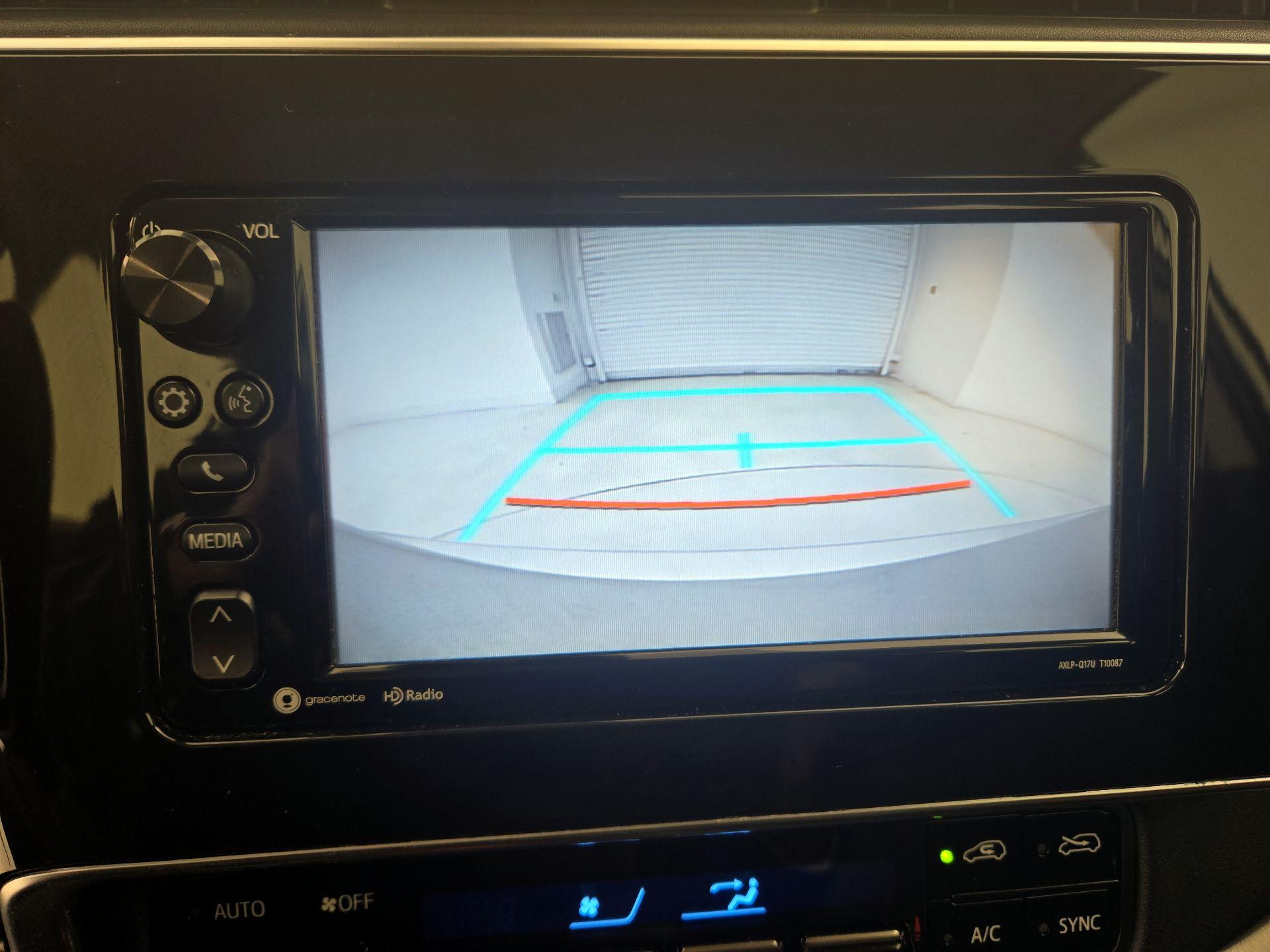 Thumbnail: 2018 Toyota Corolla iM - 14