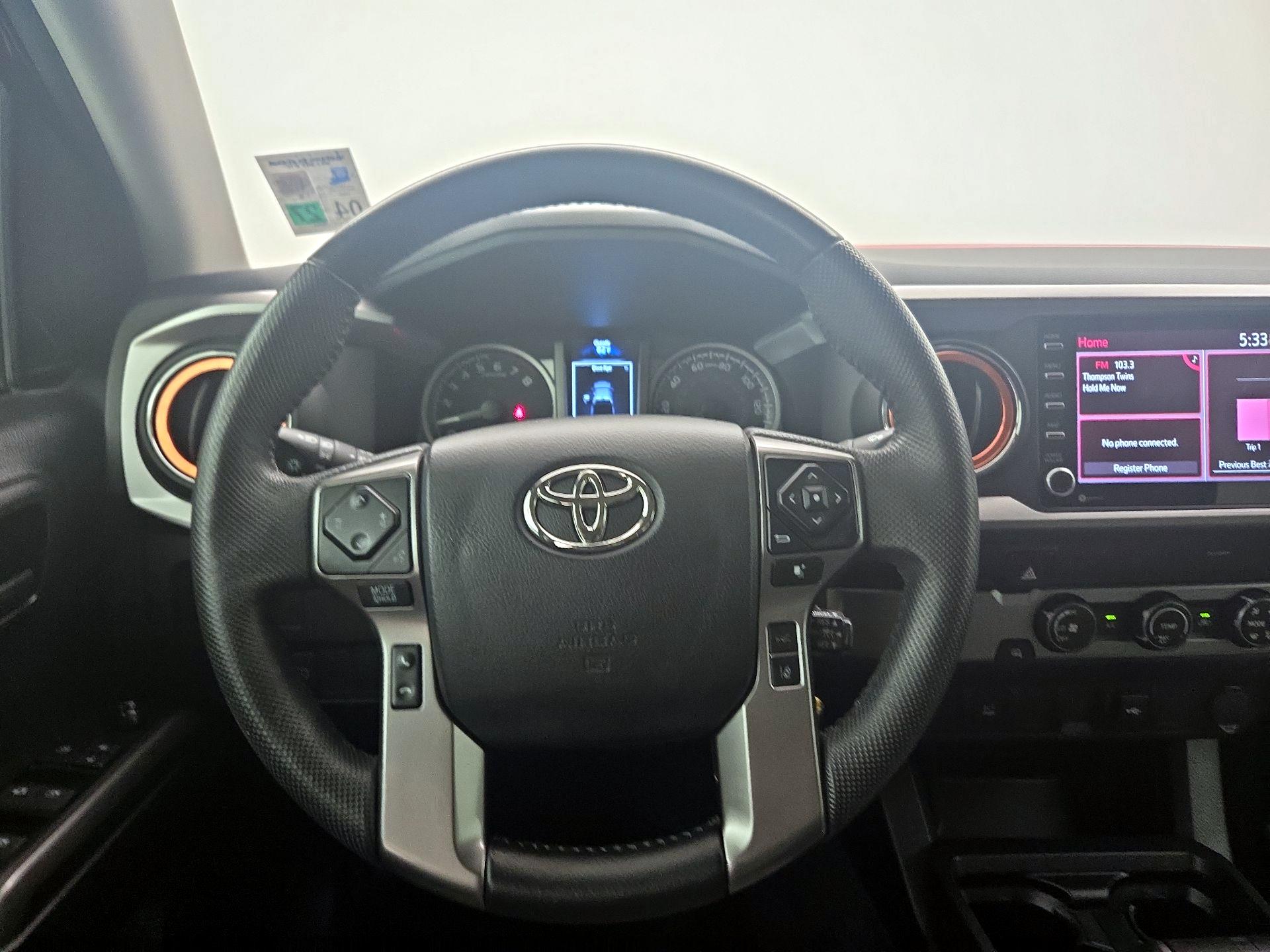 Thumbnail: 2022 Toyota Tacoma - 10