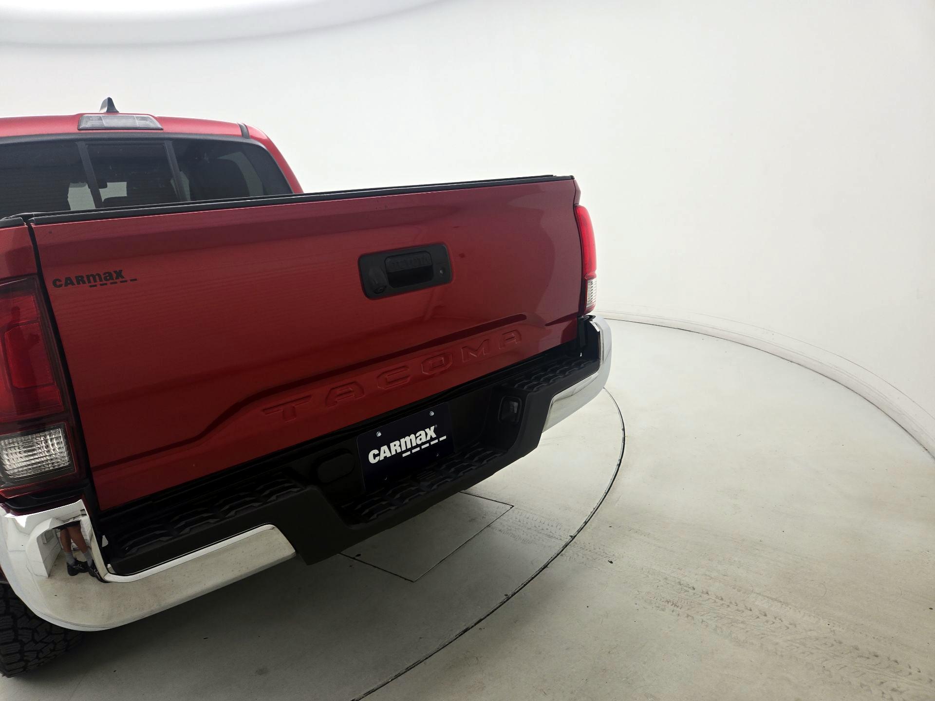 Thumbnail: 2022 Toyota Tacoma - 20