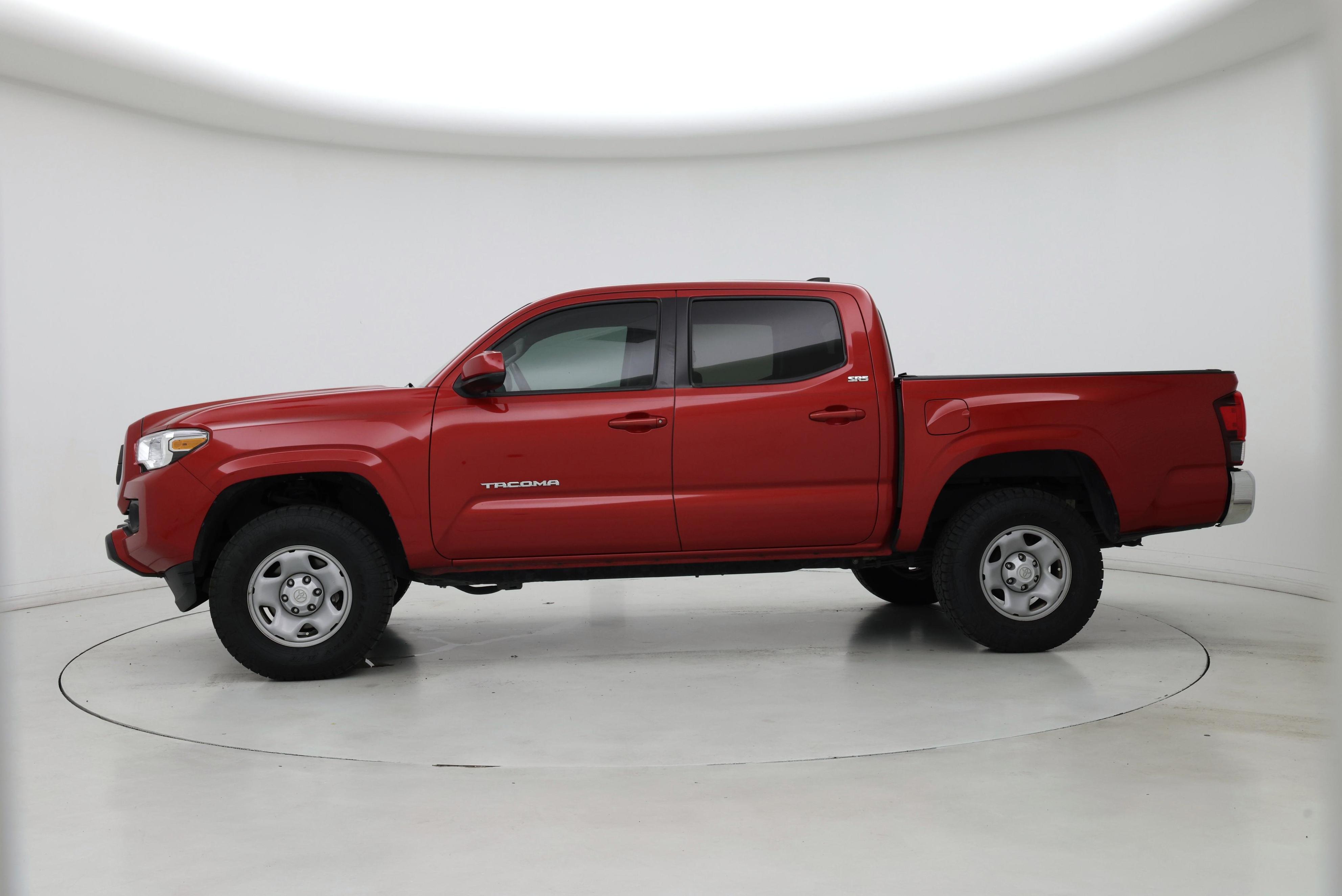 Thumbnail: 2022 Toyota Tacoma - 3