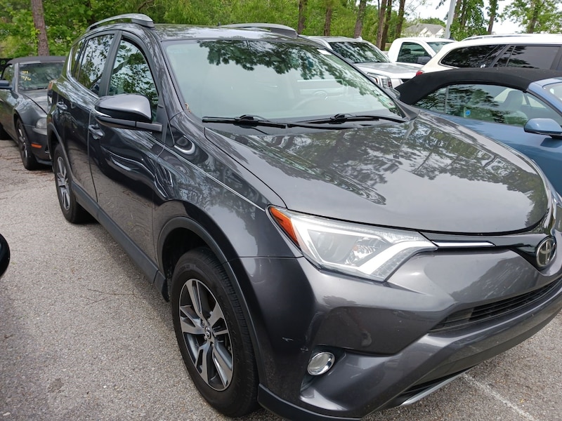 2018 Toyota RAV4 XLE -
                  Baton Rouge, LA