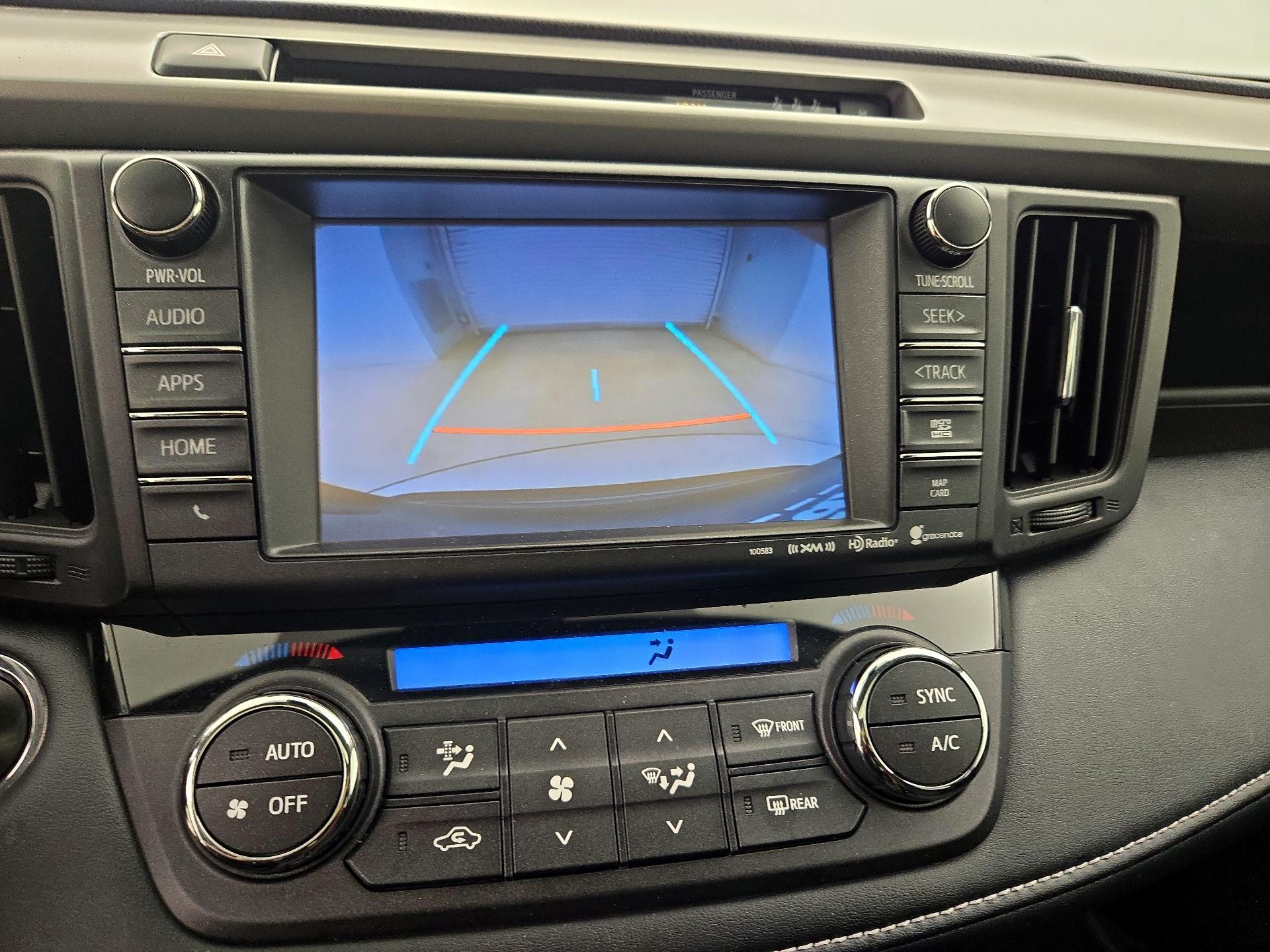 Thumbnail: 2018 Toyota RAV4 - 14