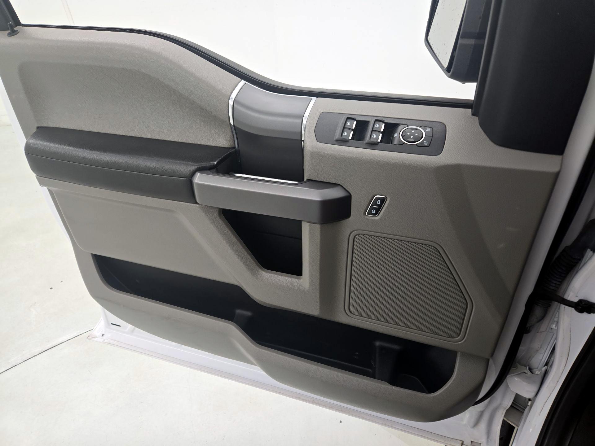 Thumbnail: 2020 Ford F-150 - 12