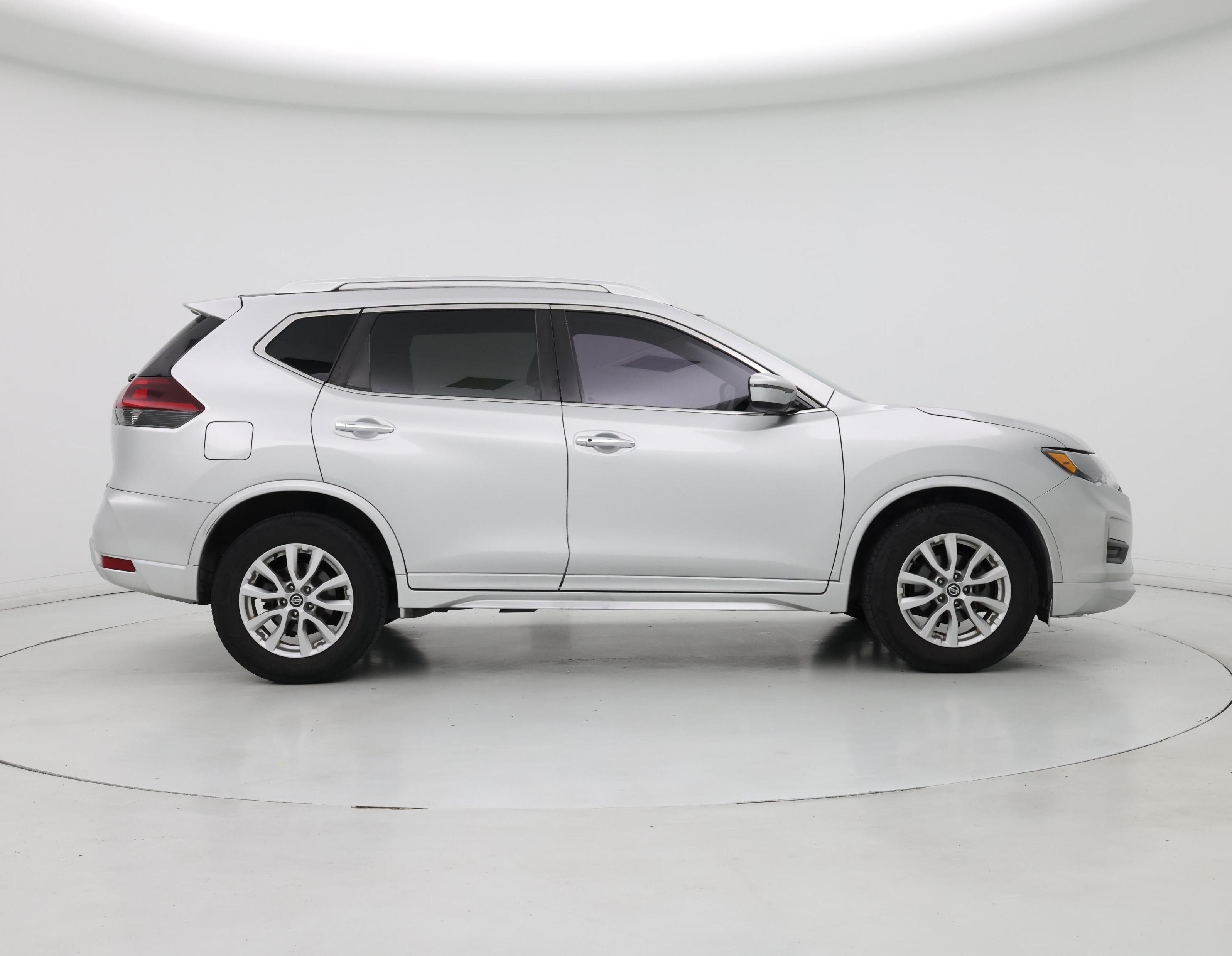 Thumbnail: 2020 Nissan Rogue - 7