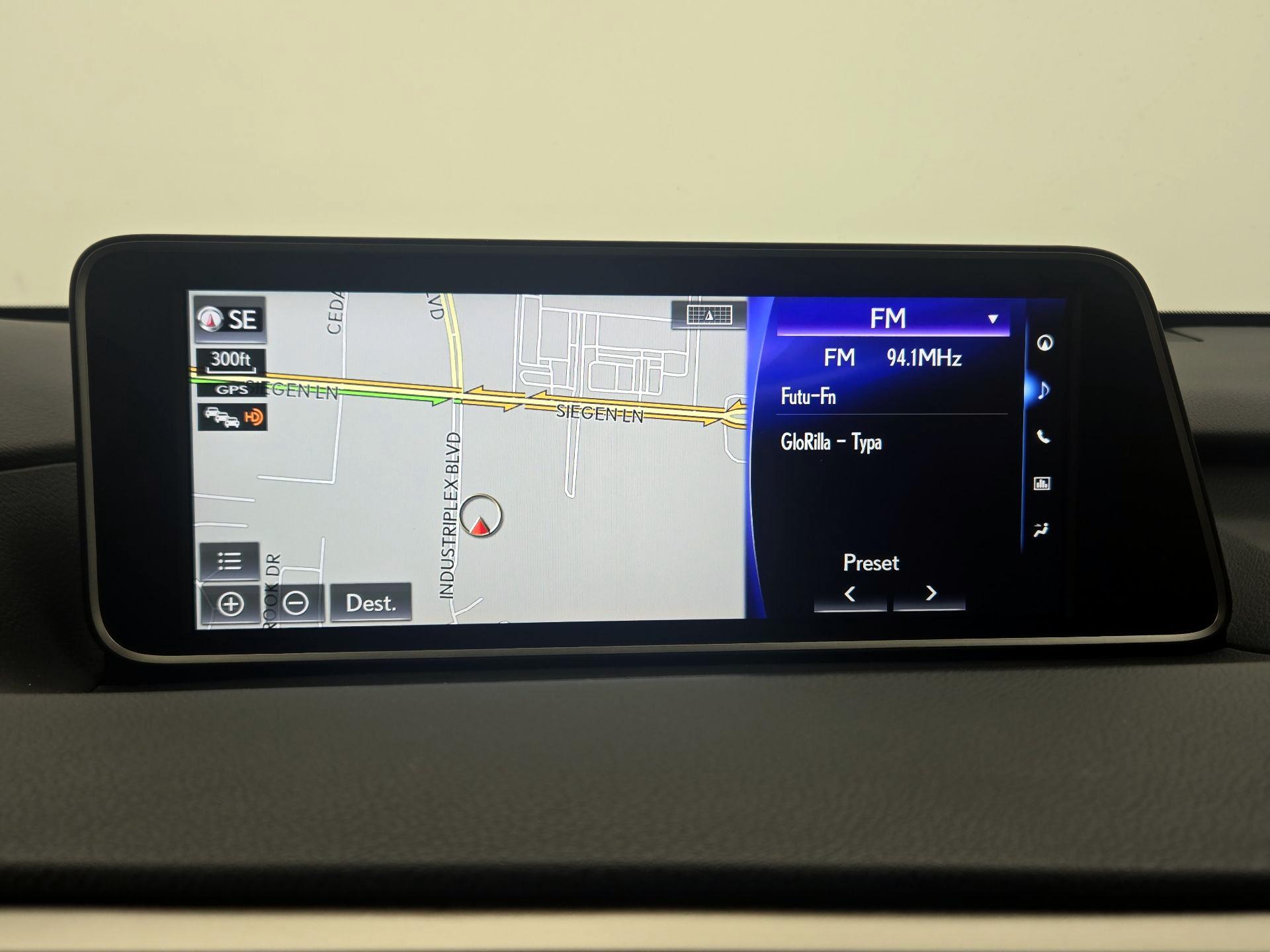 Thumbnail: 2017 Lexus RX - 14