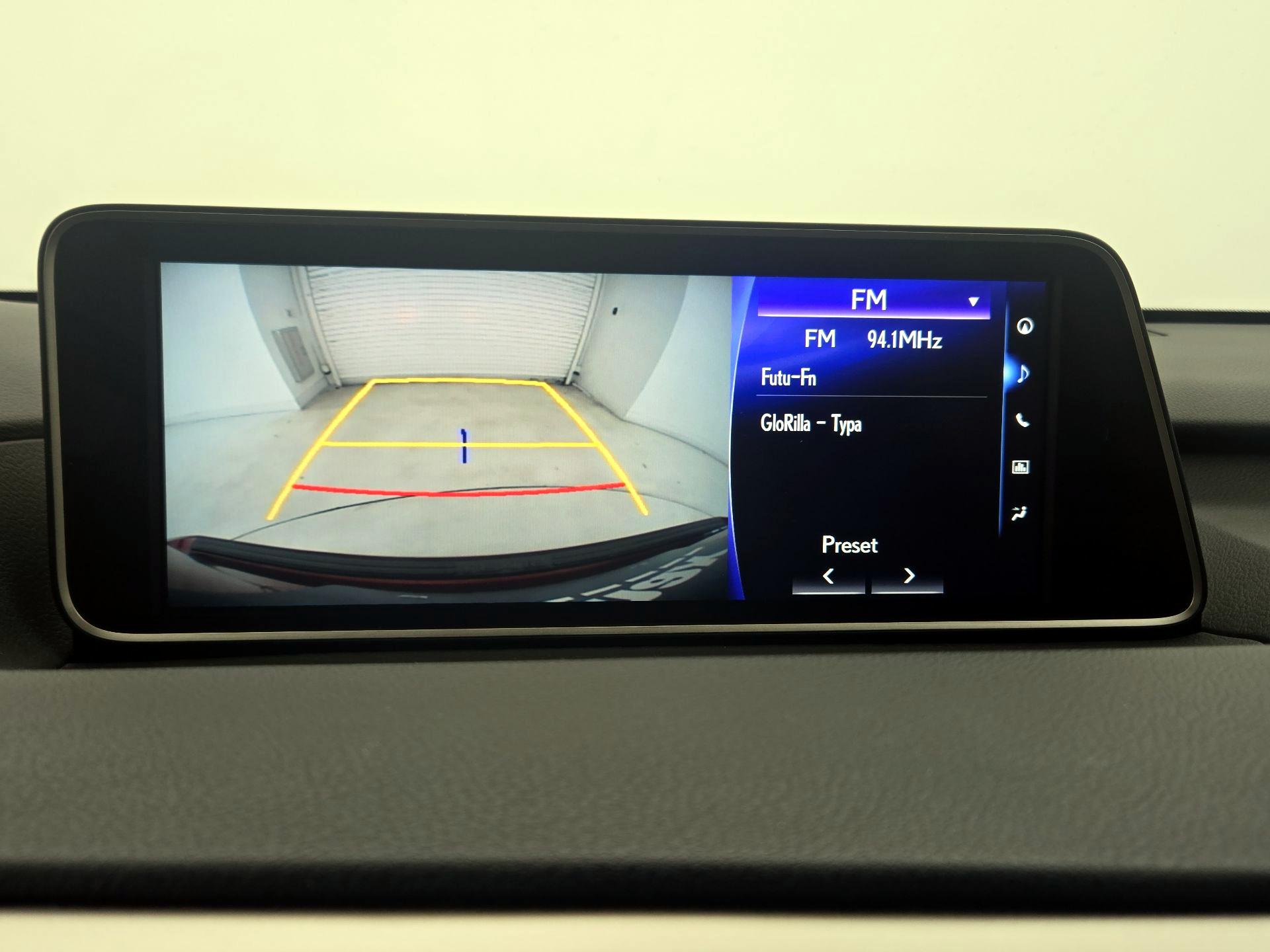 Thumbnail: 2017 Lexus RX - 15