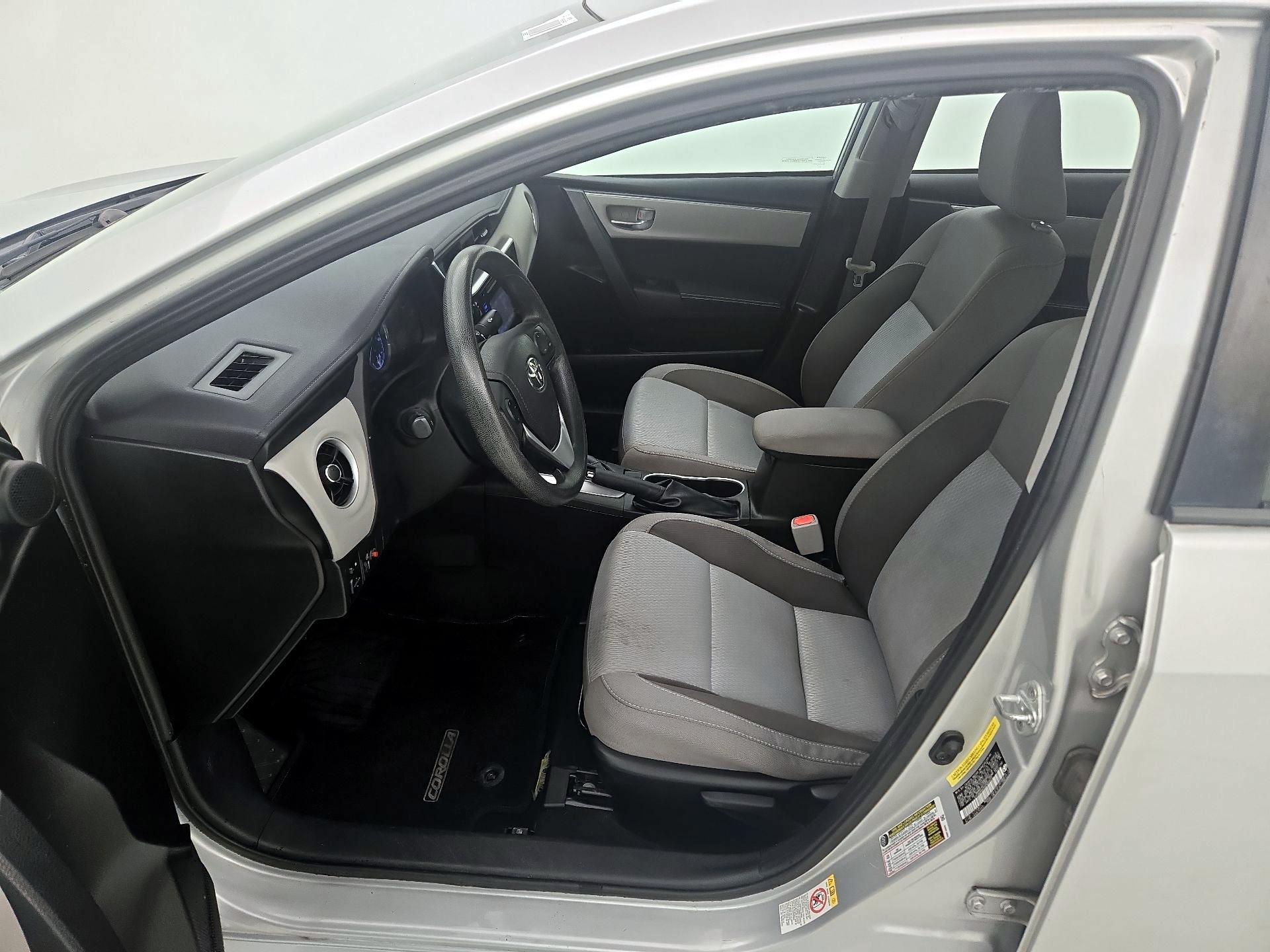 Thumbnail: 2017 Toyota Corolla - 11