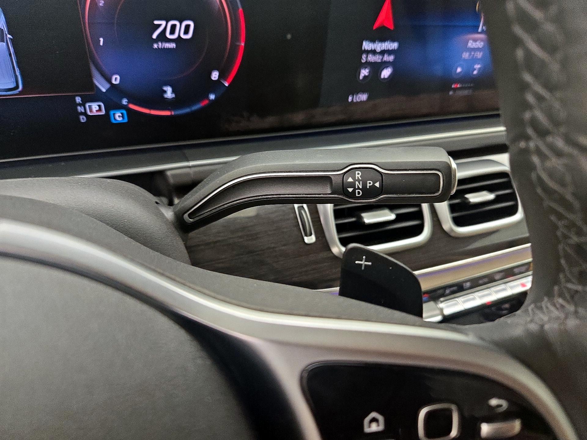 Thumbnail: 2020 Mercedes-Benz GLE - 18