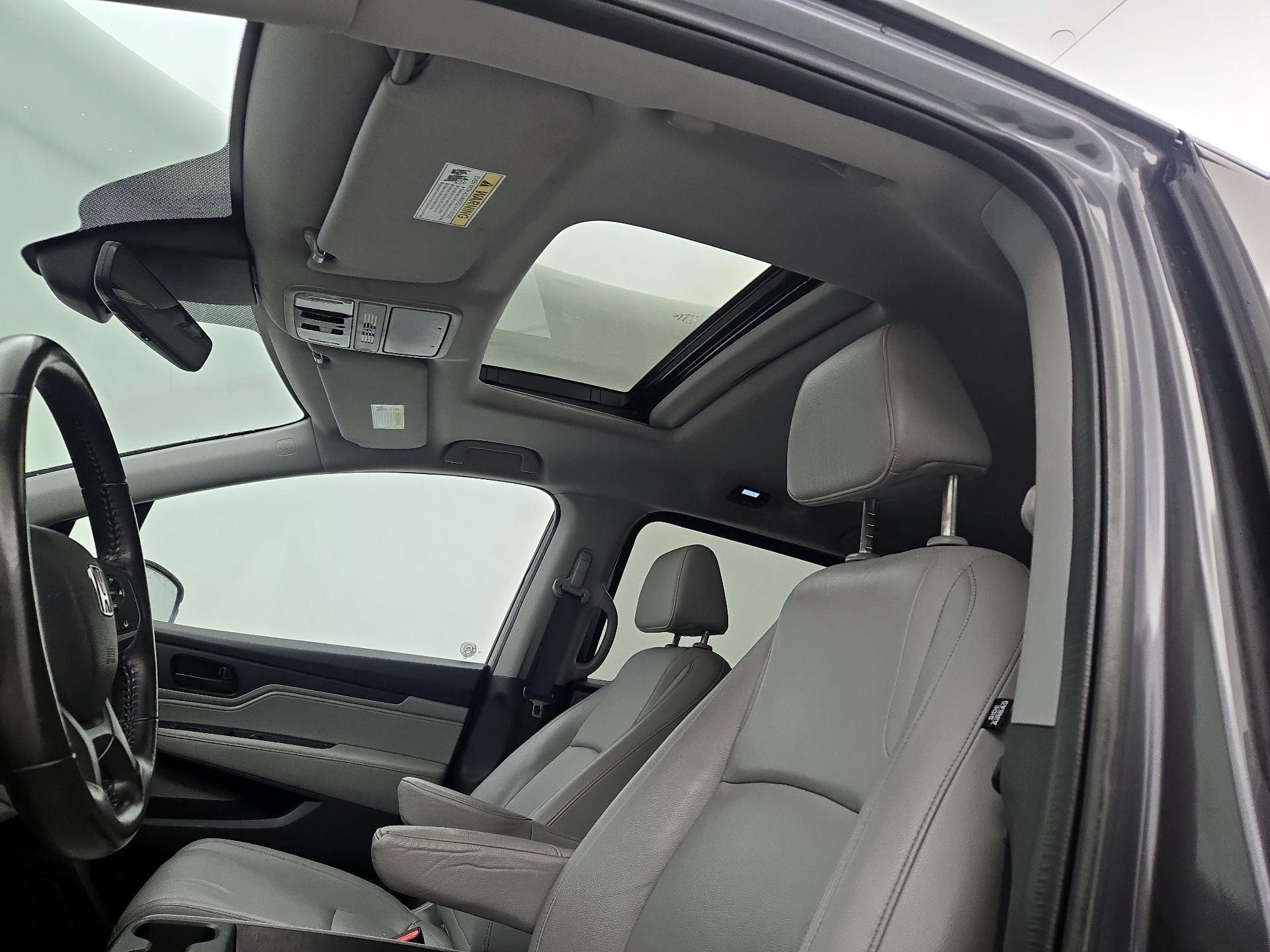 Thumbnail: 2023 Honda Odyssey - 19